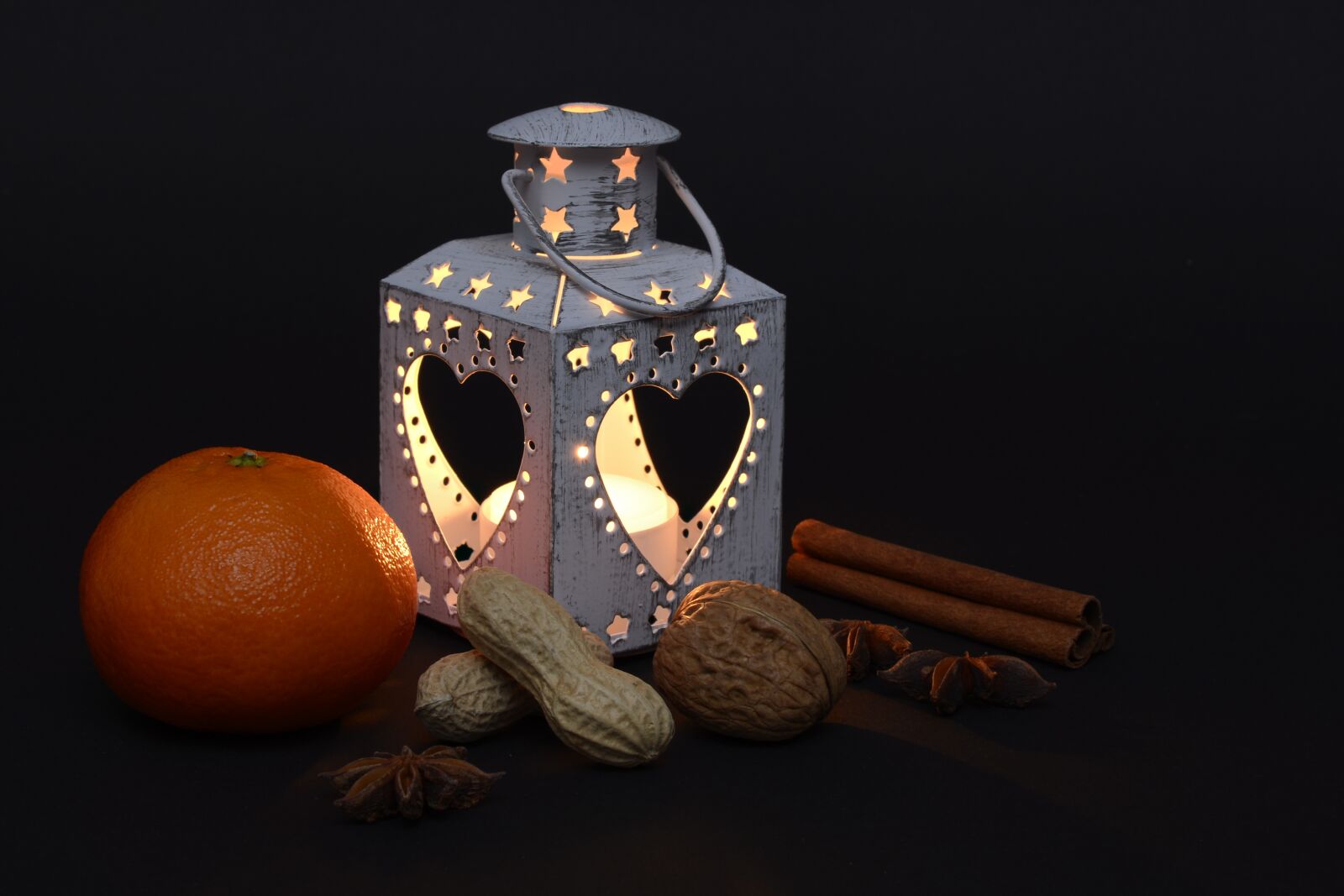 Nikon D7100 sample photo. Lantern, christmas time, advent photography