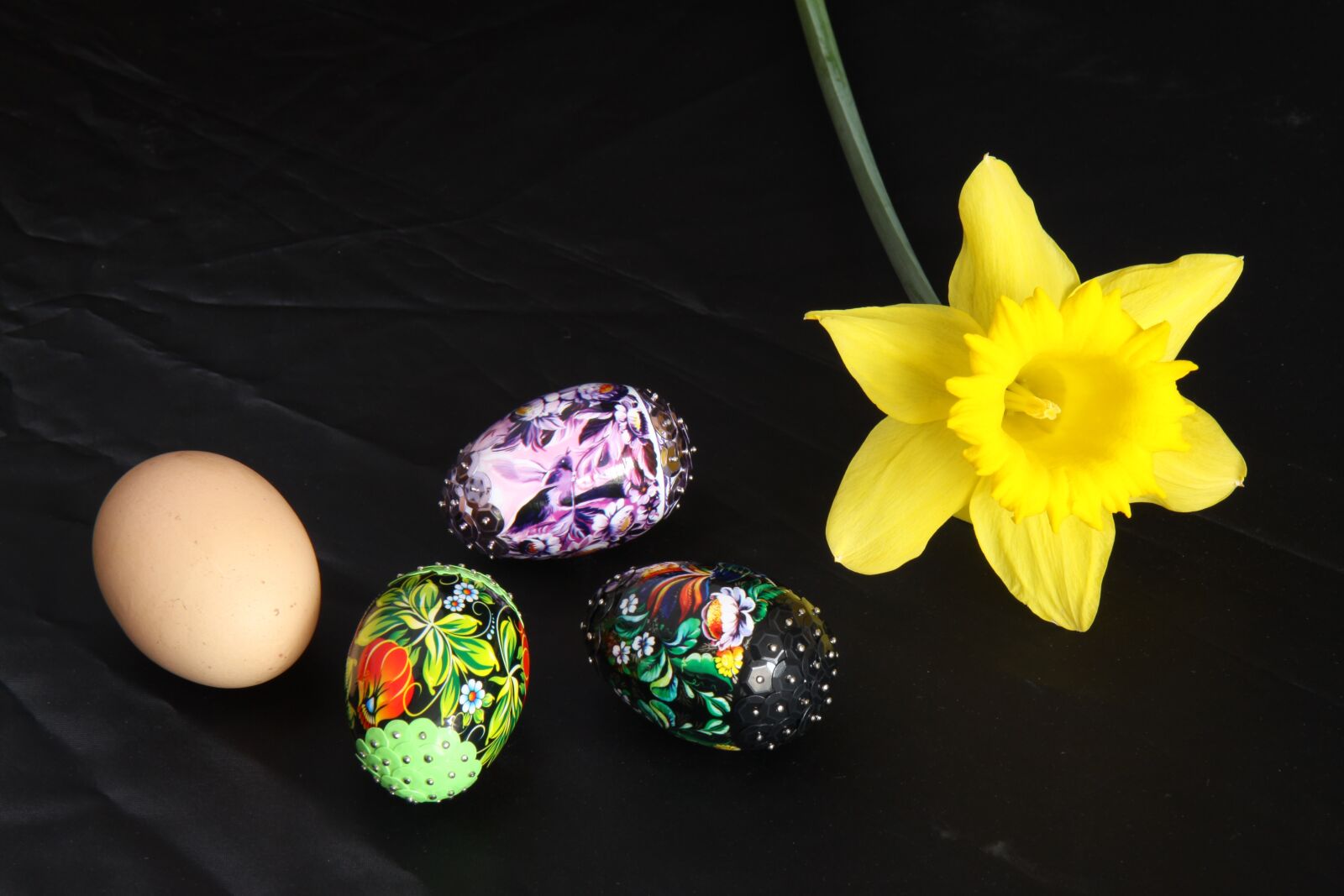 Canon EOS 50D sample photo. Easter, flower, nature photography