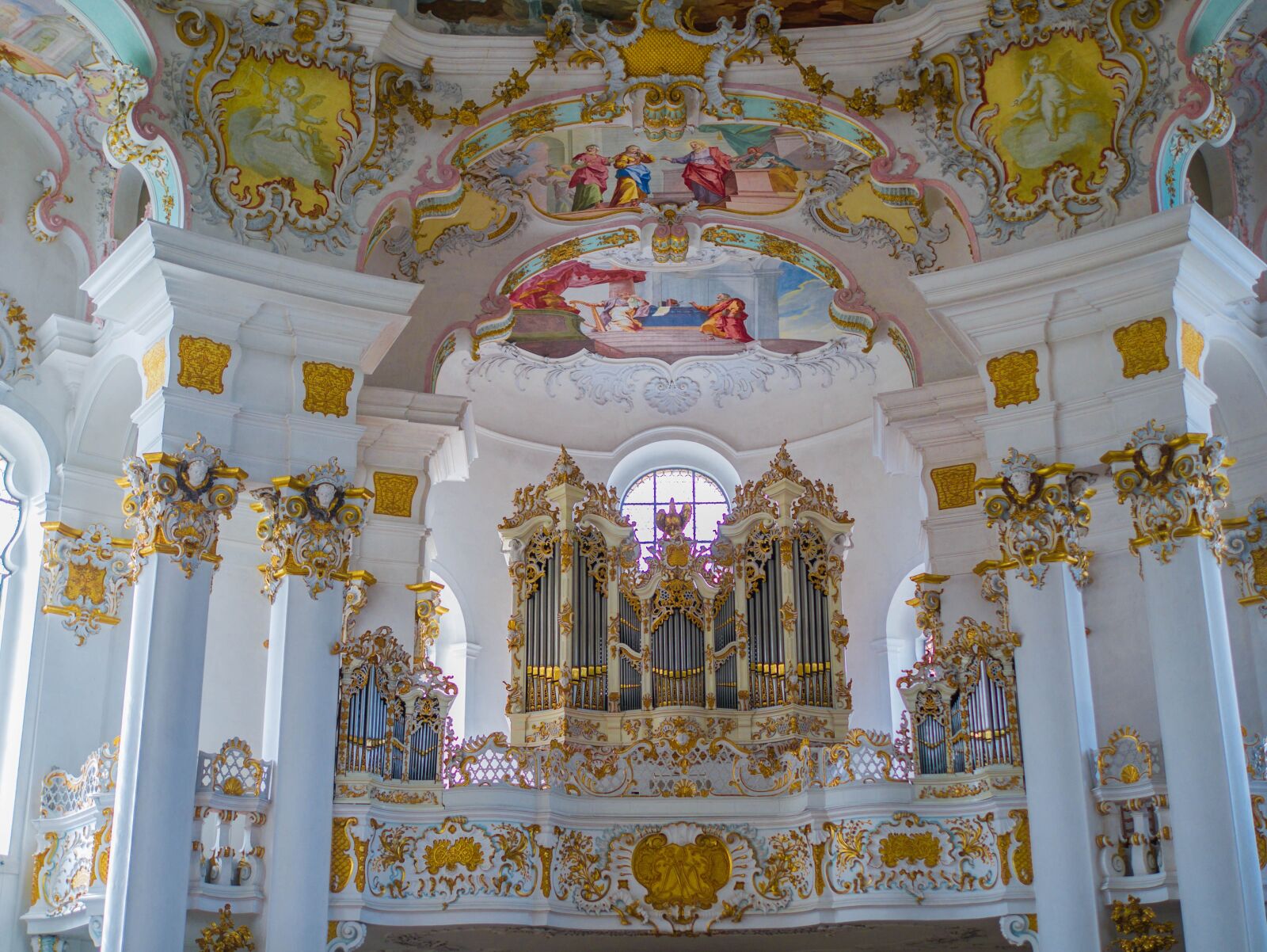 Panasonic Leica DG Summilux 25mm F1.4 II ASPH sample photo. Church, pilgrimage church of photography
