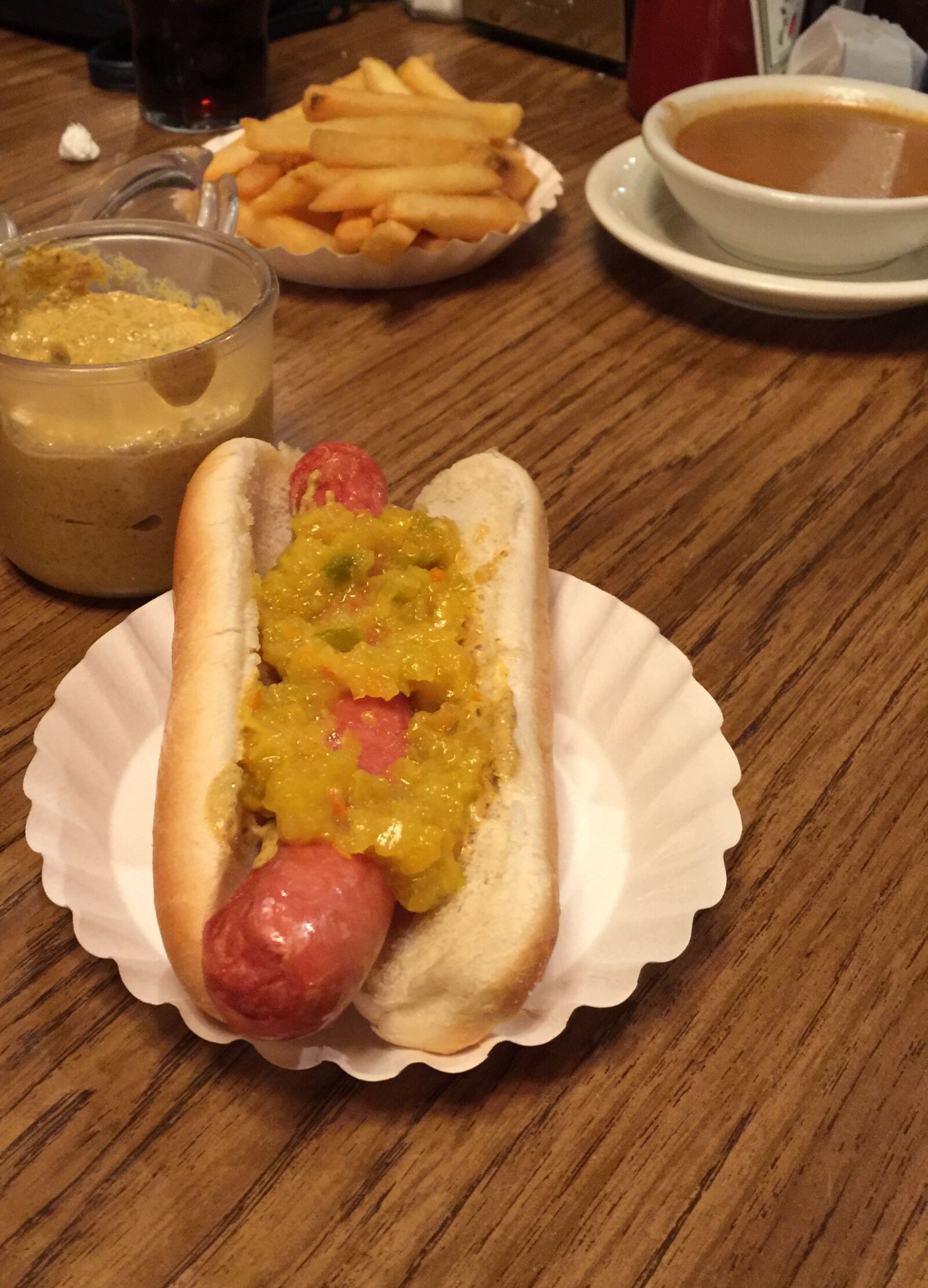 iPhone 6 Plus back camera 4.15mm f/2.2 sample photo. Buns, dinner, eat, food photography