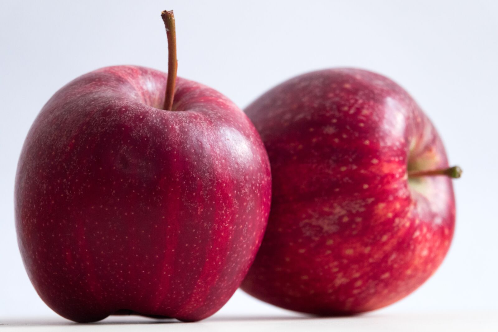 Sony Cyber-shot DSC-RX10 III sample photo. Fruit, apple, food photography