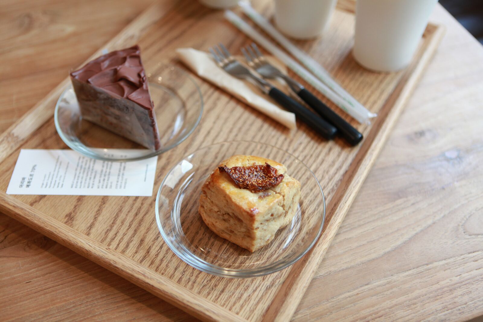 Canon EOS 5D Mark II sample photo. Cake, dessert, cafe photography