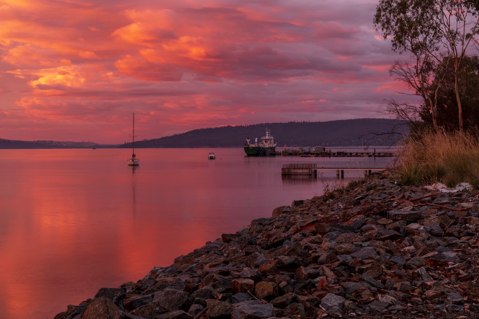 Canon EF 24-70mm F4L IS USM sample photo. Australia, tasmania, margate photography