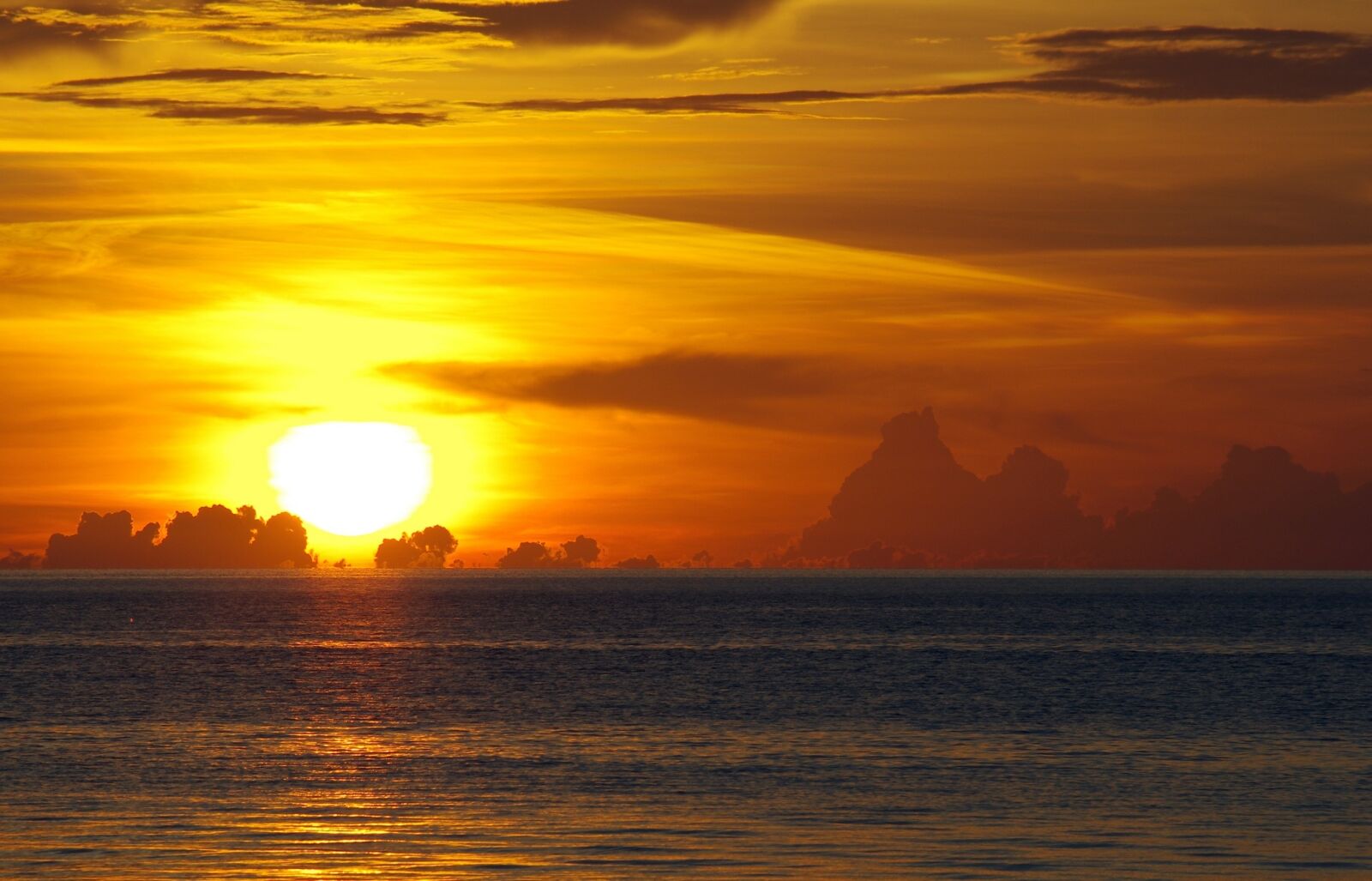 Pentax K-5 sample photo. Sunset, sunrise, philippines photography