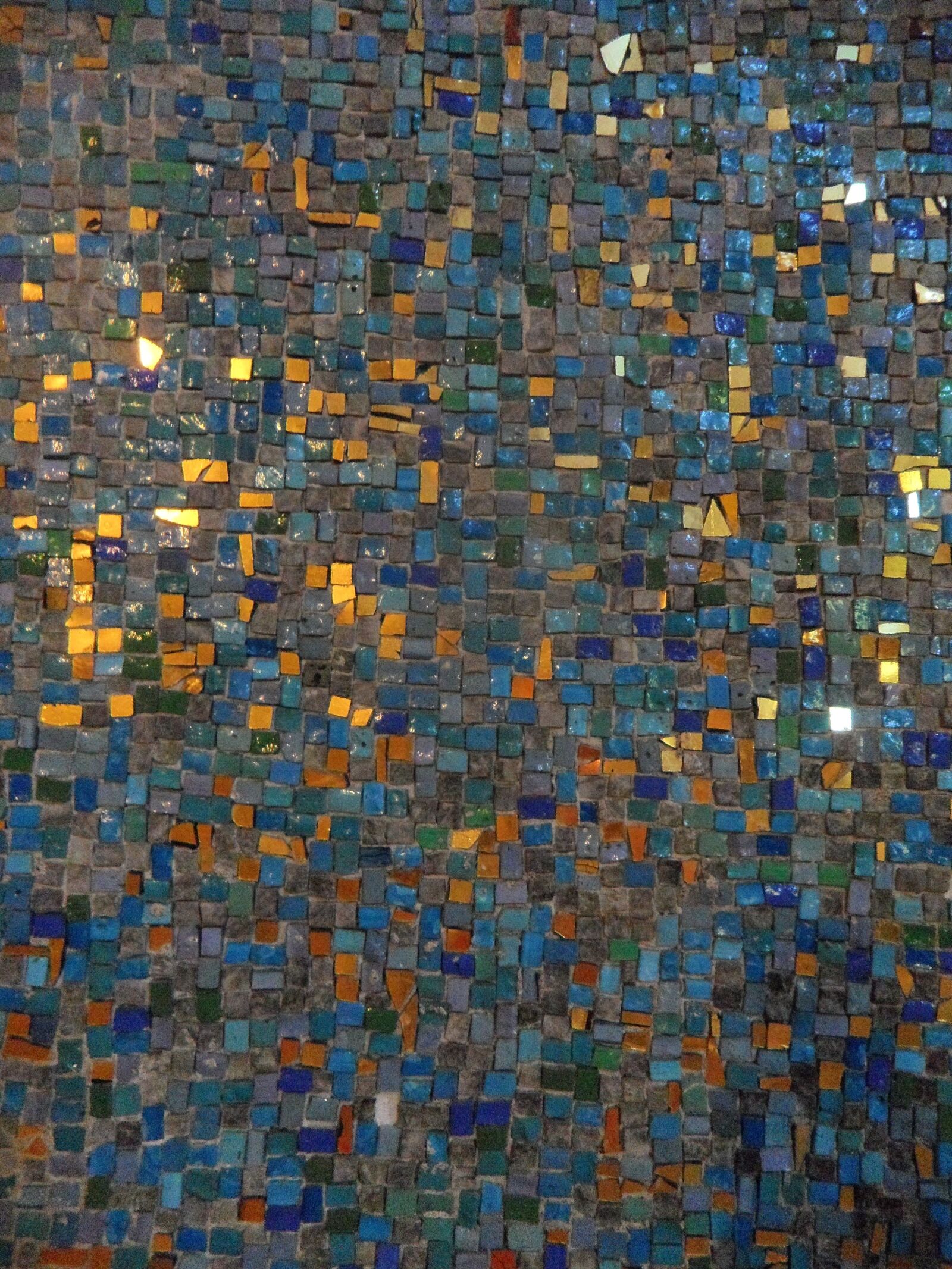 Samsung VLUU WB210, SAMSUNG WB210 sample photo. Mosaic, abstract, golden photography