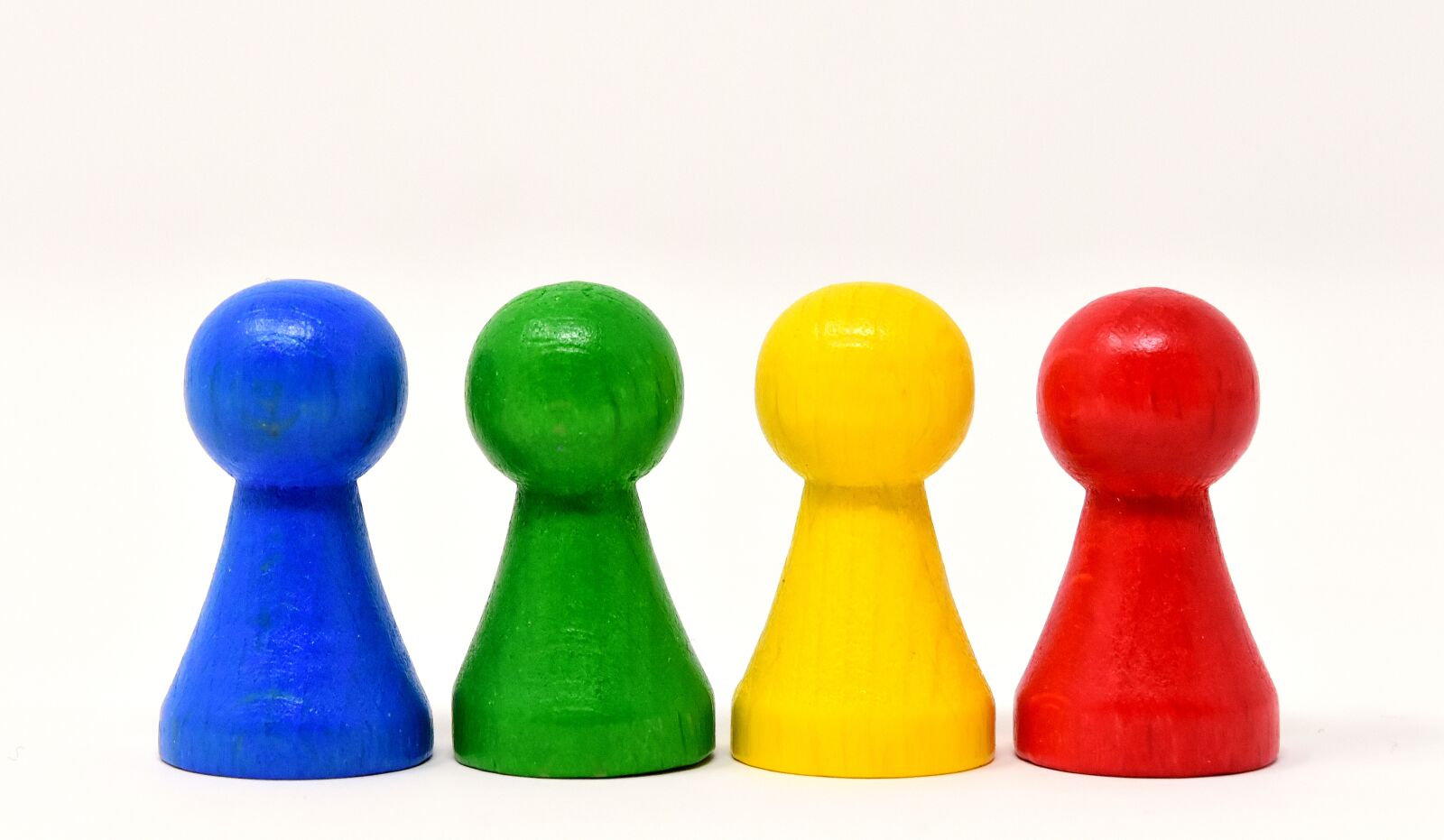 Nikon D7200 sample photo. Game characters, colorful, wood photography