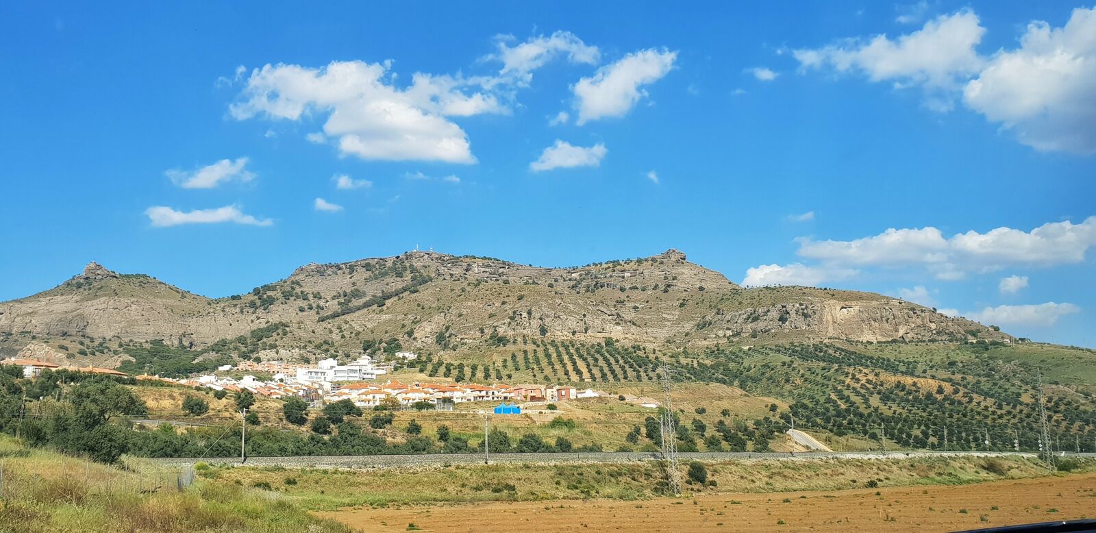 Samsung Galaxy S9+ sample photo. Sierra, cielo, campo photography