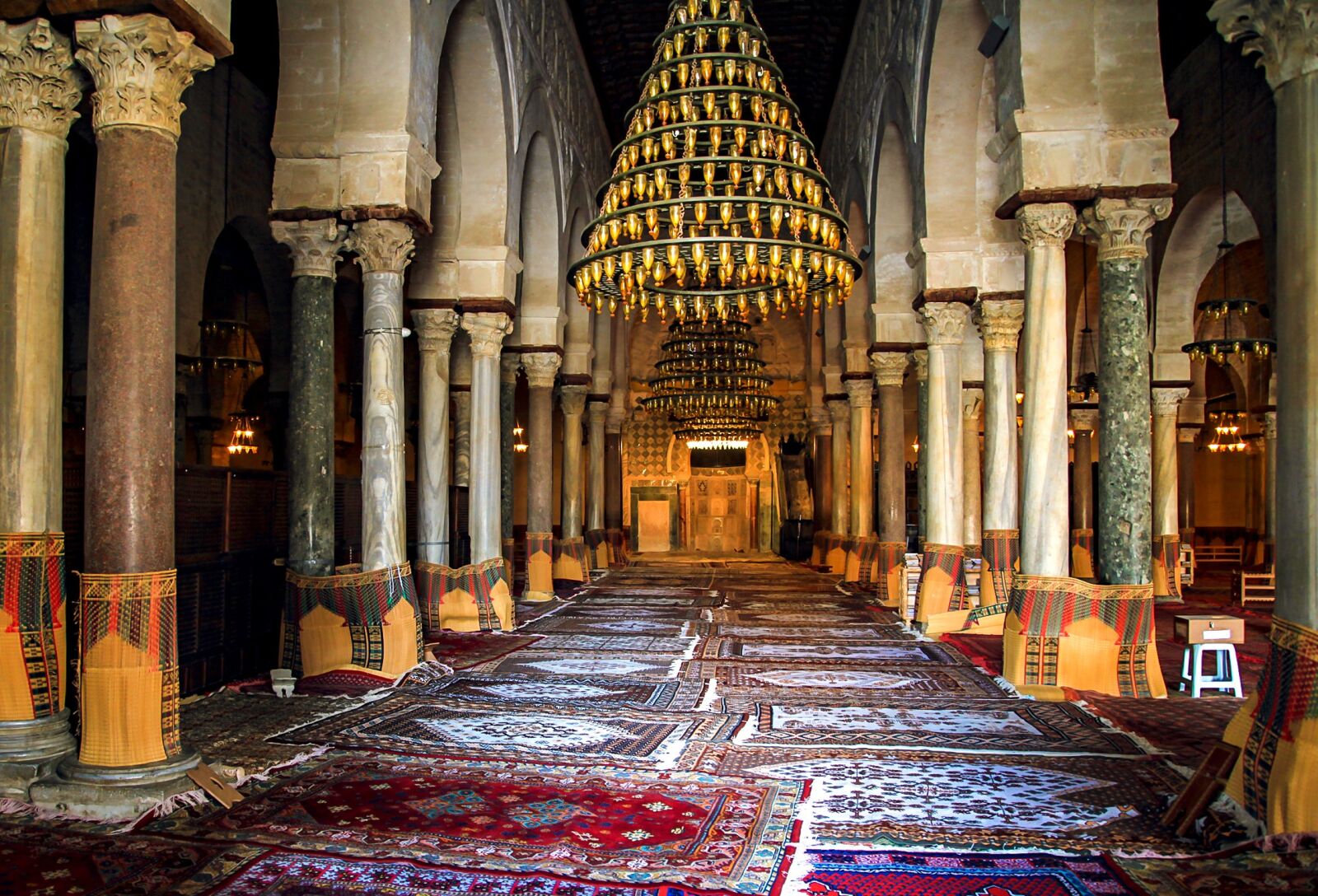 Canon EOS 5D Mark II sample photo. Tunisia, arab, islam photography
