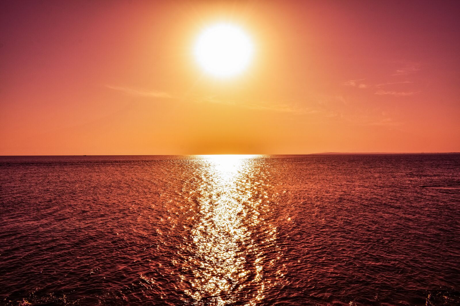 Nikon D3300 sample photo. Sunset, sun, sea photography