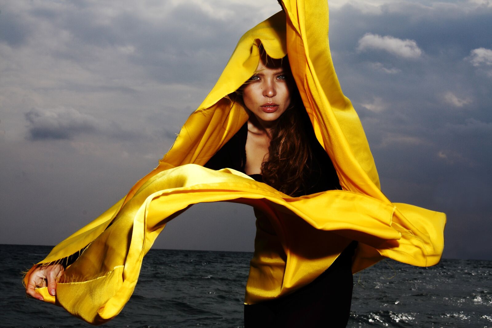 Canon EOS 450D (EOS Rebel XSi / EOS Kiss X2) sample photo. Model, yellow, fabric photography