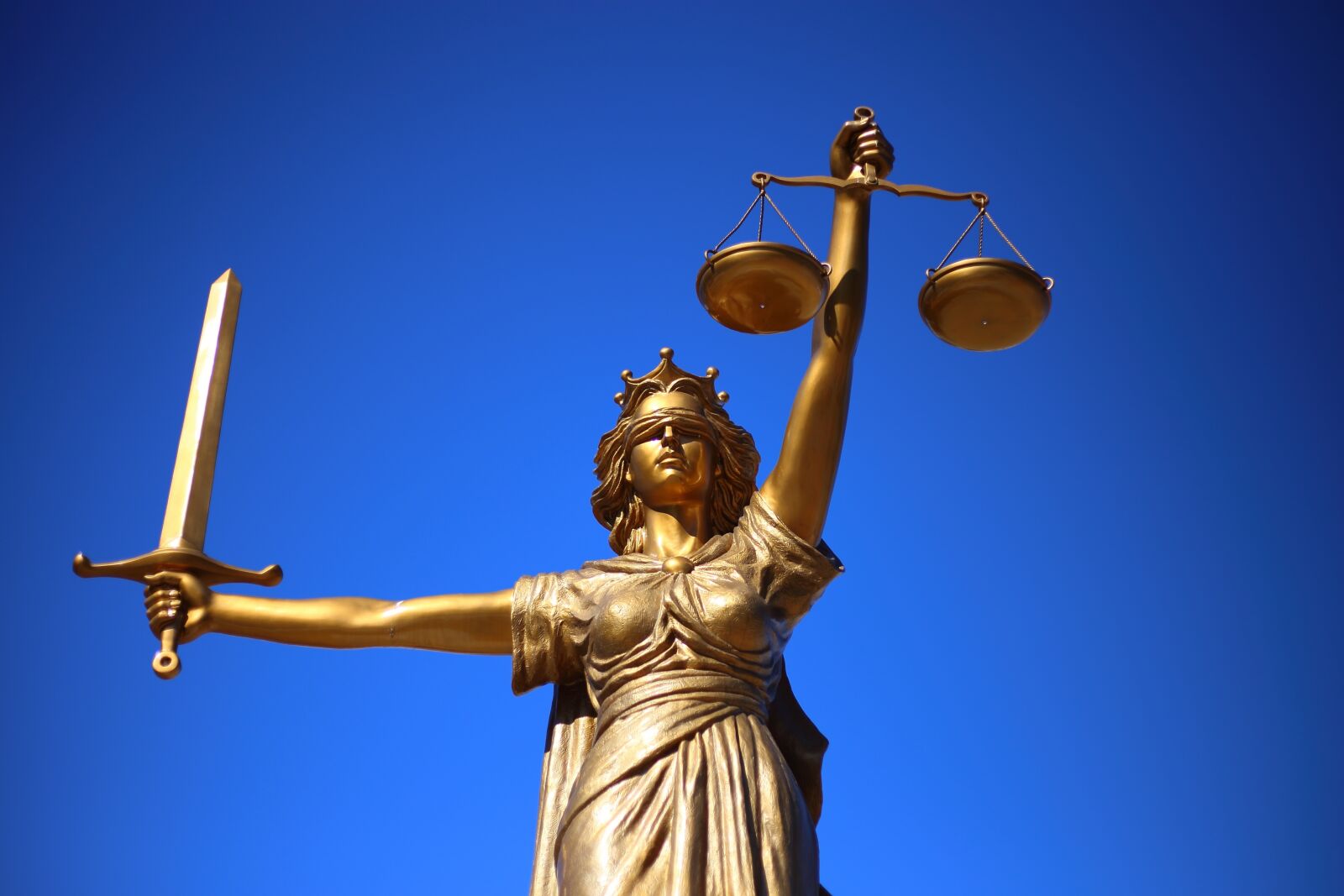 Canon EOS 6D + Canon EF 50mm F1.8 STM sample photo. Justice, statue, lady justice photography