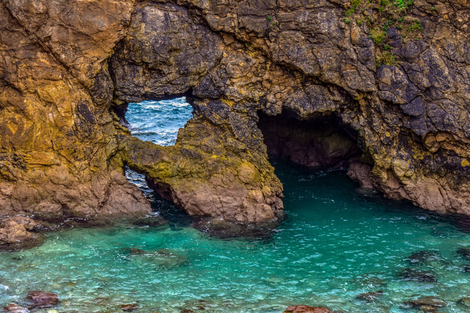 Nikon D3300 sample photo. Rock, formation, cave photography
