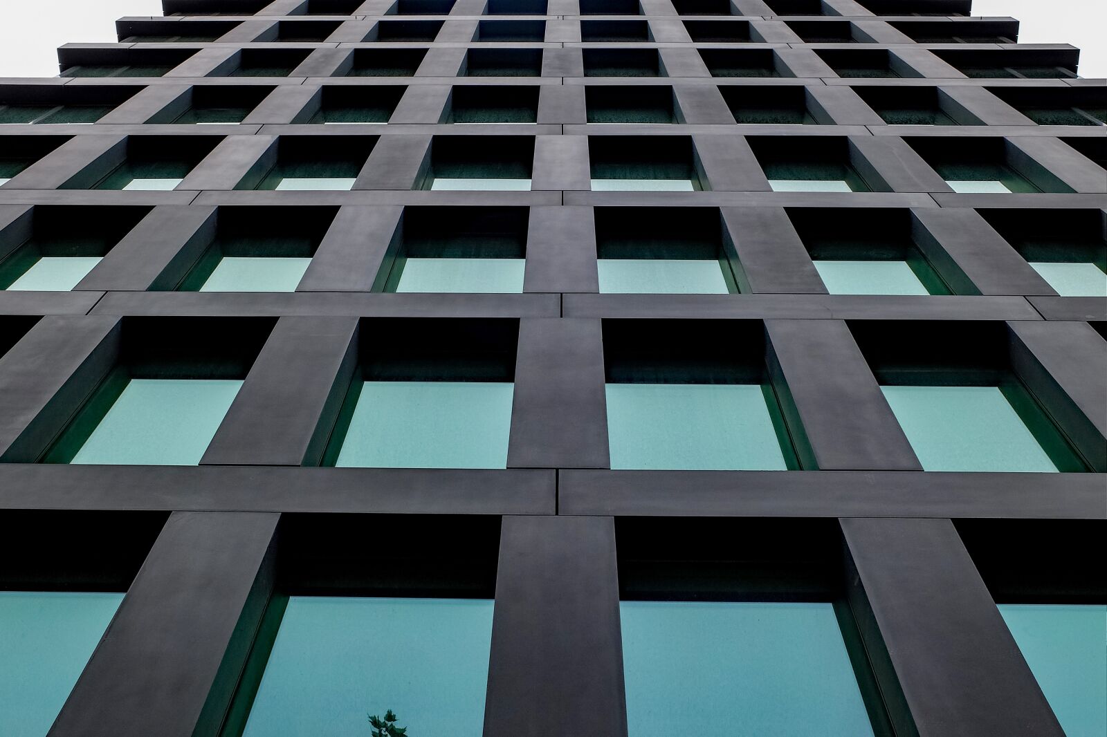 Fujifilm X30 sample photo. Building, facade, glass photography