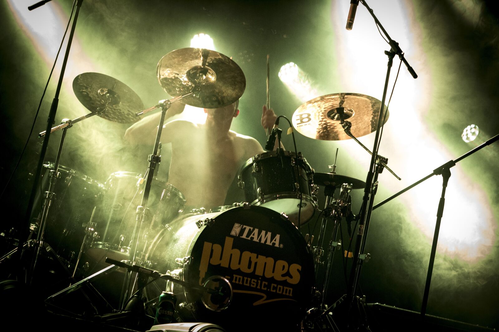 Canon EOS 600D (Rebel EOS T3i / EOS Kiss X5) sample photo. Drums, drummer, music photography