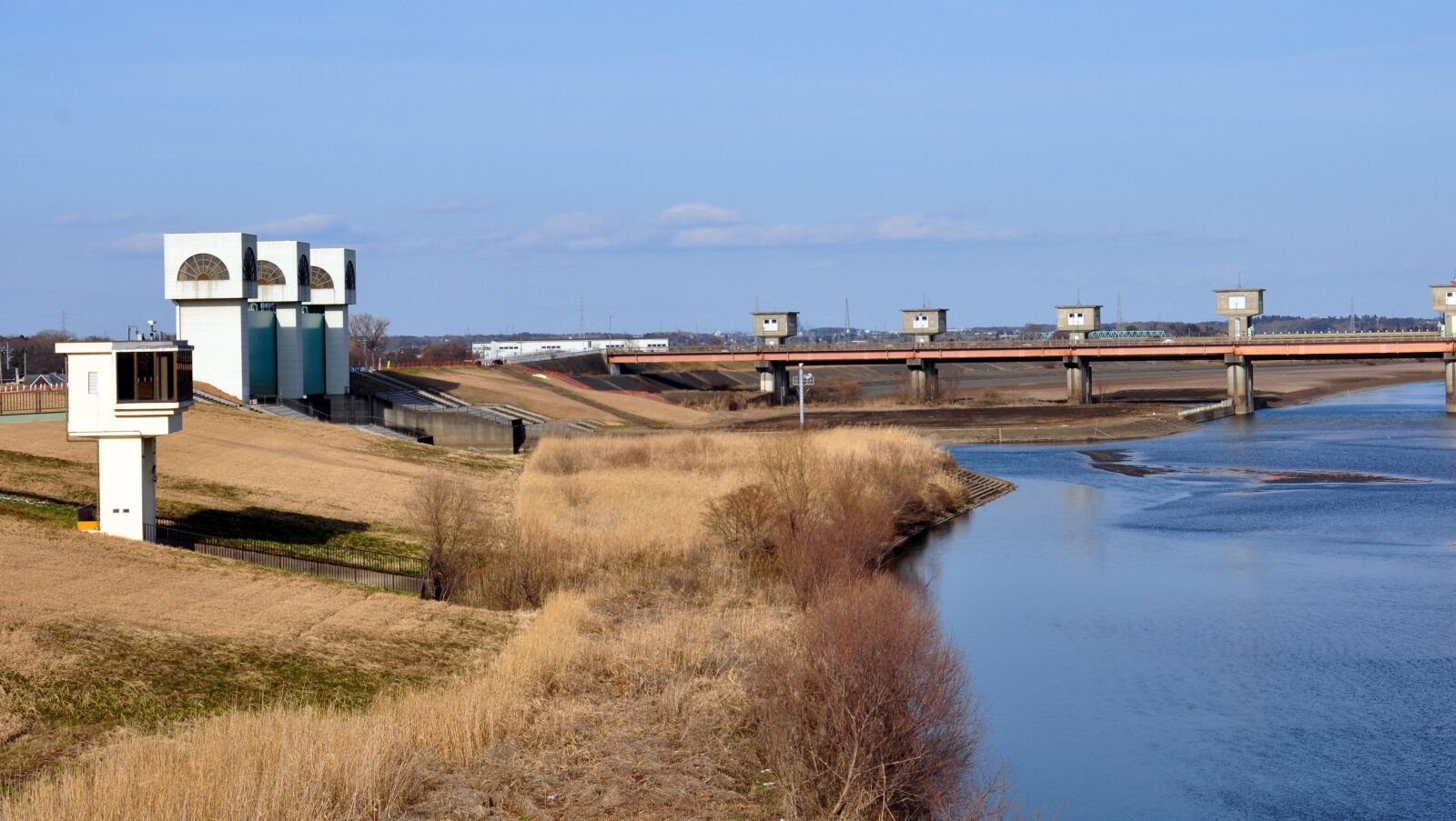 Nikon D90 sample photo. Weir, the floodgates, river photography
