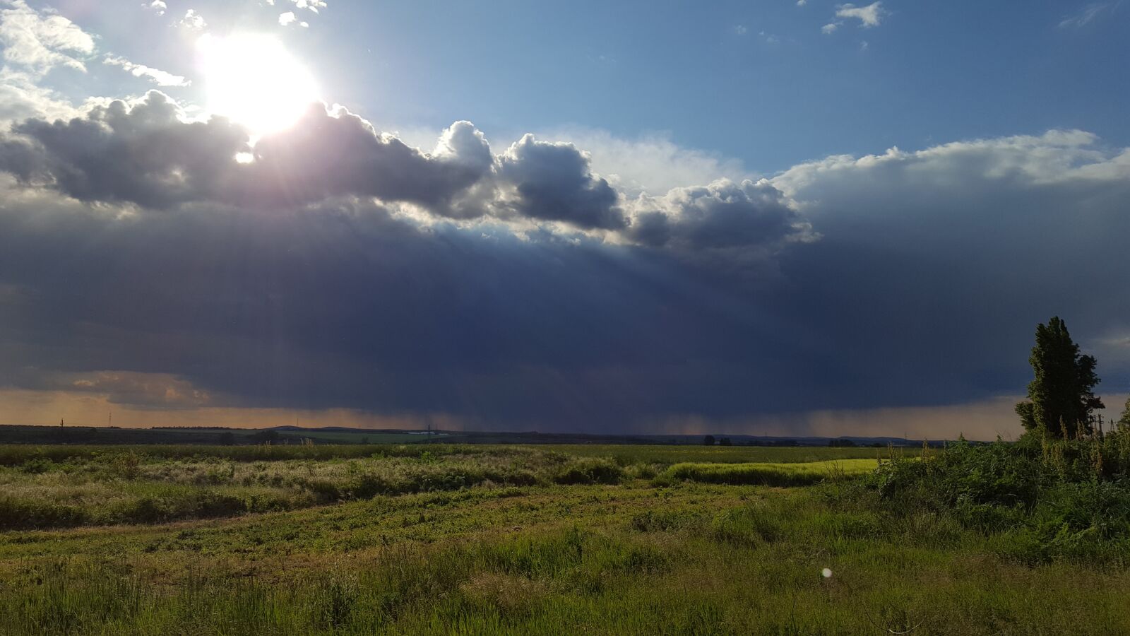 Samsung Galaxy S6 sample photo. Storm, landscape, field photography