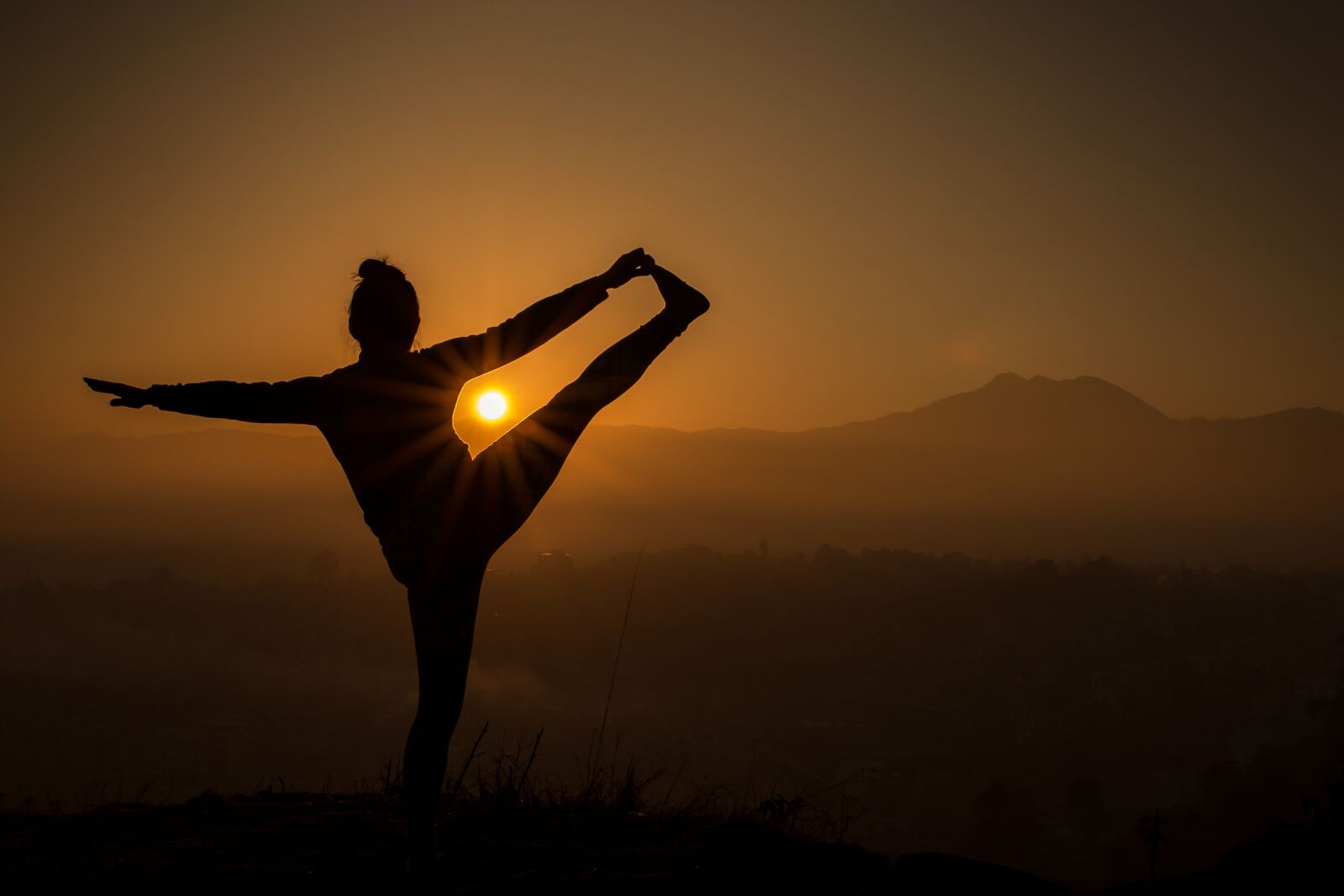 Canon EOS 70D sample photo. Yoga, sunrise, travel photography