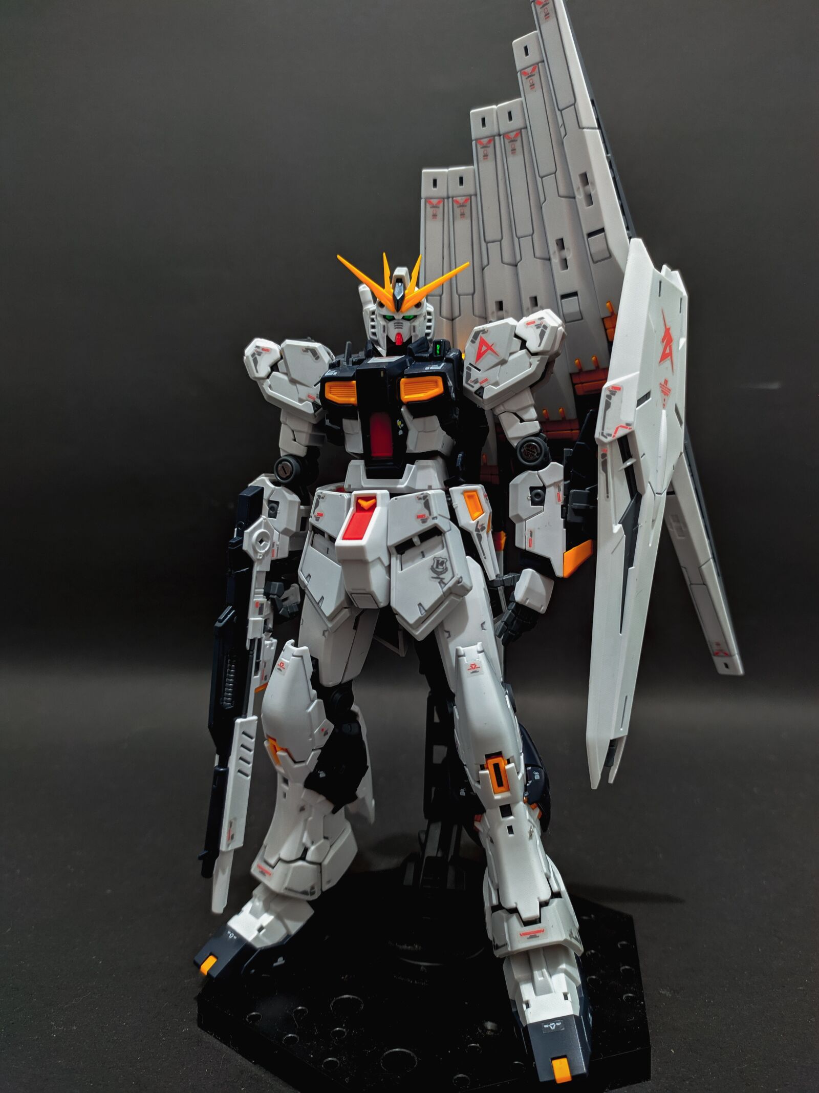 Xiaomi Redmi Note 7 sample photo. Gundam, toy, figurine photography