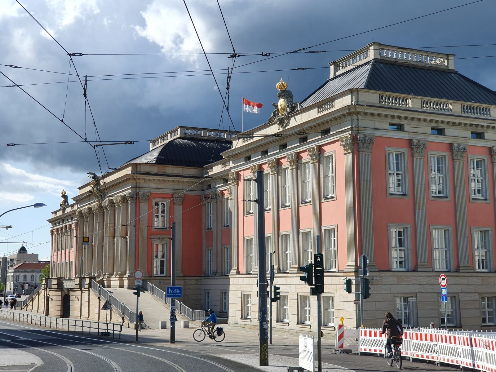 Samsung Galaxy S10+ sample photo. Potsdam, building, places of photography