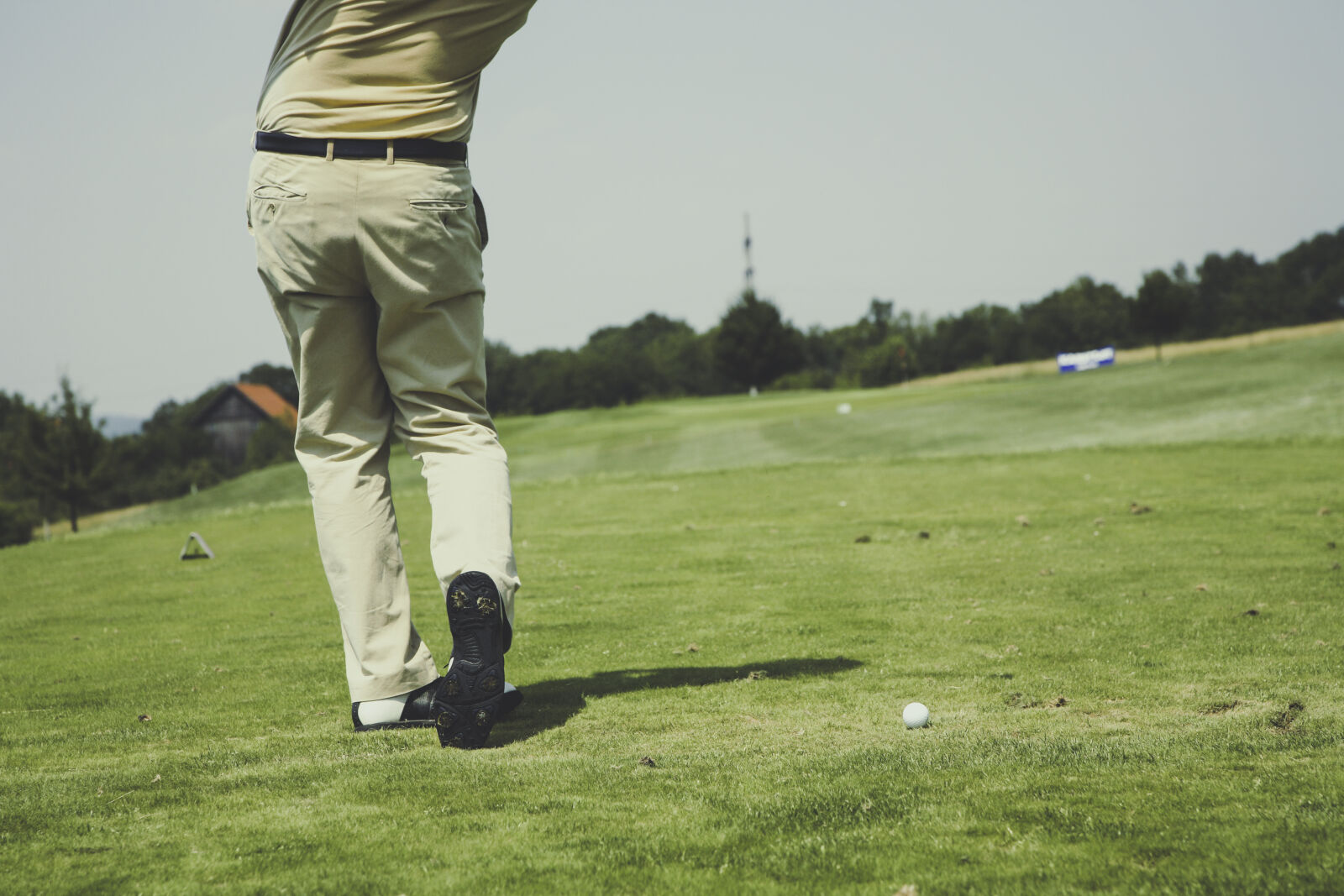 Canon EOS 5D sample photo. Landscape, grass, sport, ball photography