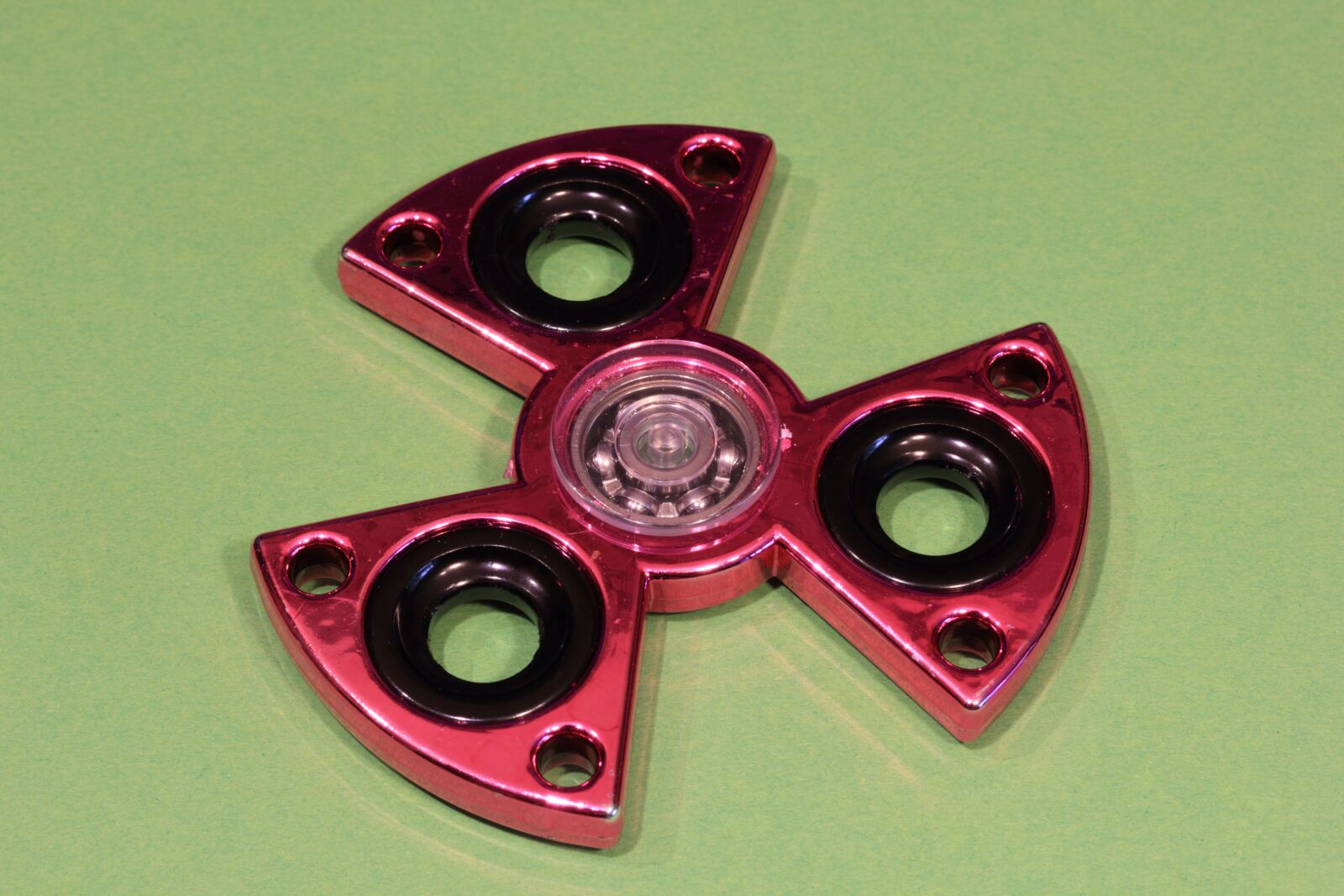 Canon EOS 550D (EOS Rebel T2i / EOS Kiss X4) sample photo. Fidget, spinner, fidget spinner photography