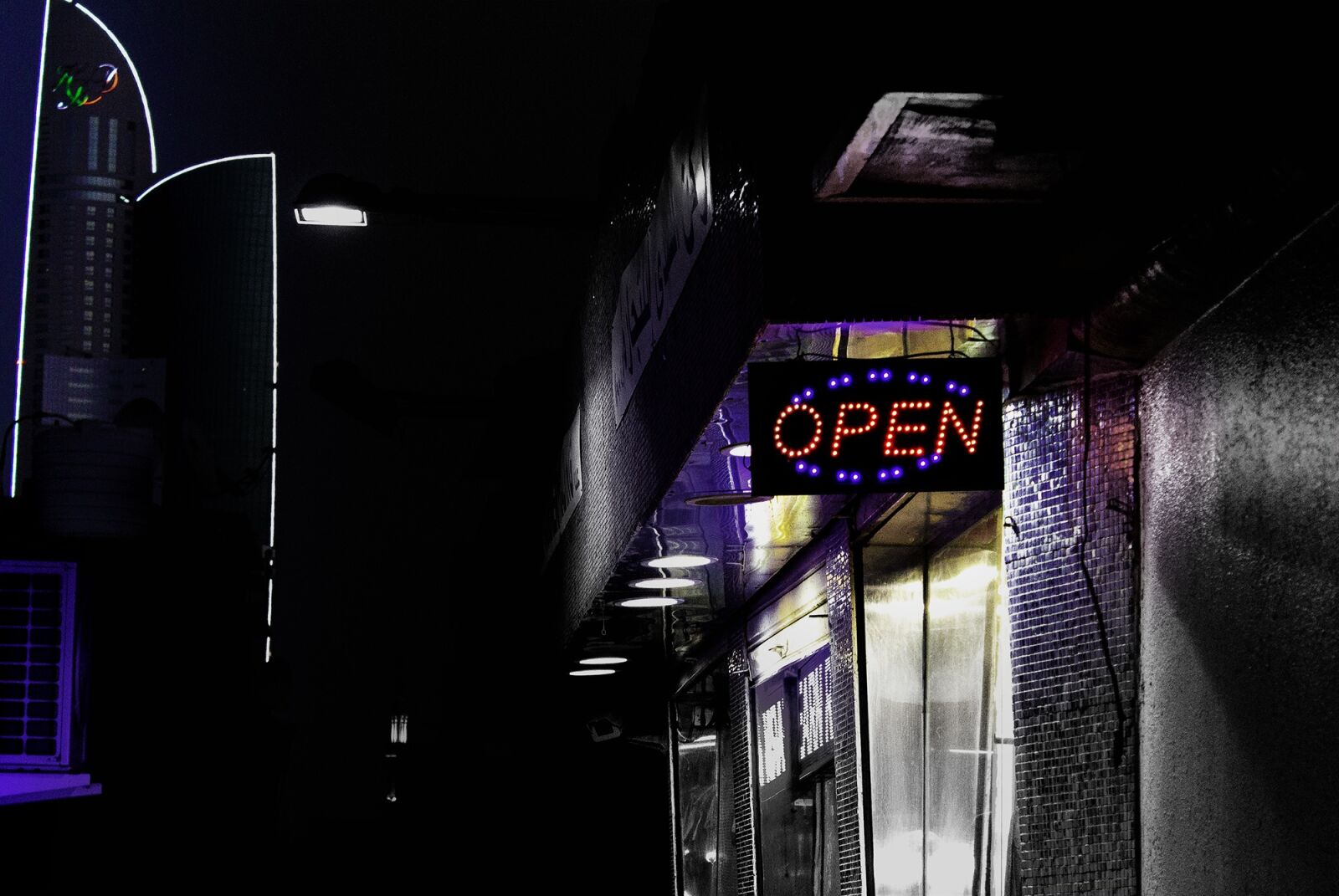 Canon EOS 650D (EOS Rebel T4i / EOS Kiss X6i) sample photo. Street photography, dubai, arab photography