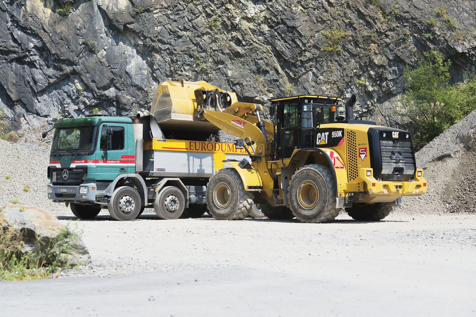 Nikon D600 sample photo. Truck, excavators, pebble photography