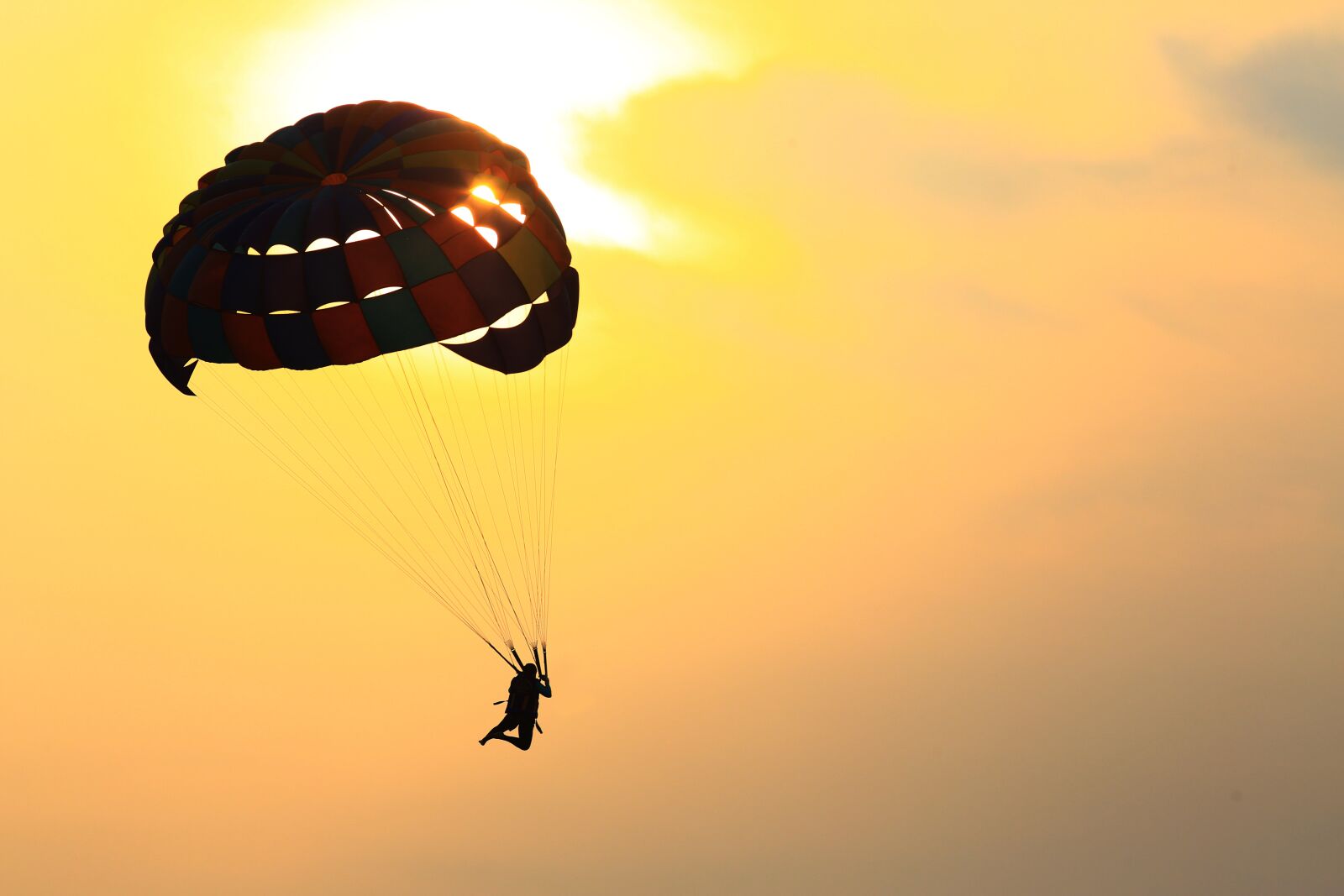 Canon EF 200mm F2.8L II USM sample photo. Pattaya, thailand, sea photography