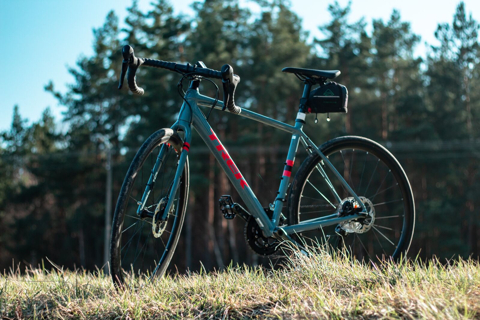 Canon EOS 700D (EOS Rebel T5i / EOS Kiss X7i) sample photo. Bike, expedition, cycling photography