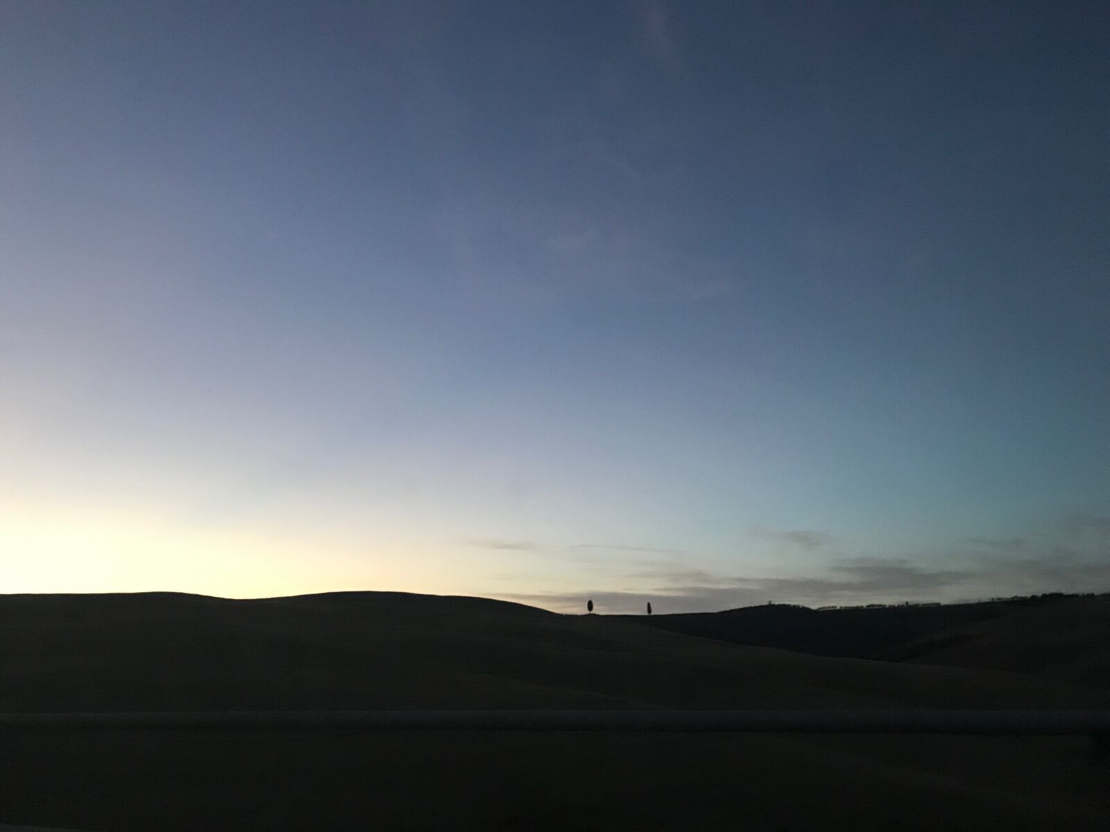 iPhone 7 back camera 3.99mm f/1.8 sample photo. Sunset, tuscany, italy photography