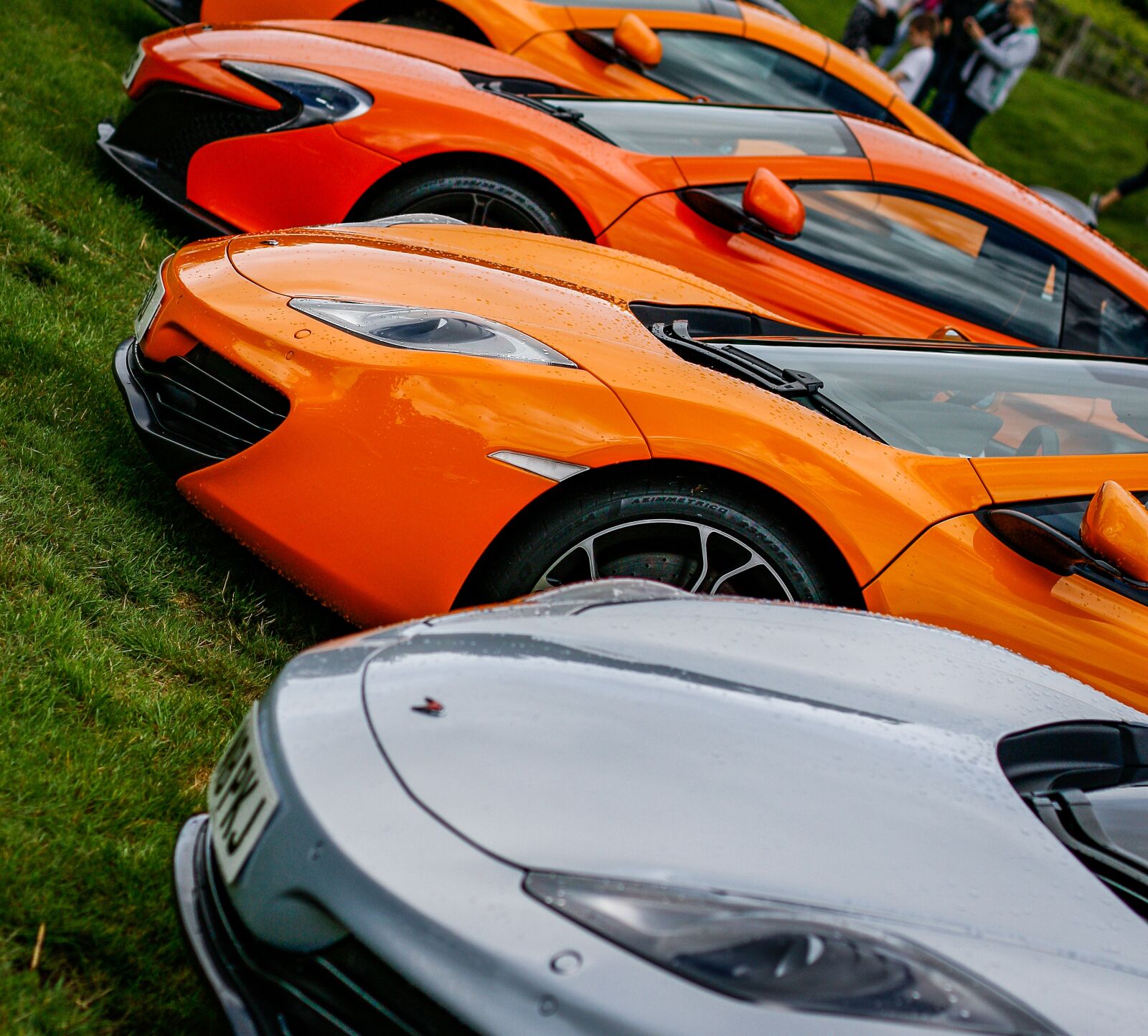 Canon EOS 70D + Canon EF 50mm F1.4 USM sample photo. Mclaren mp4-12c, mclaren 12c photography