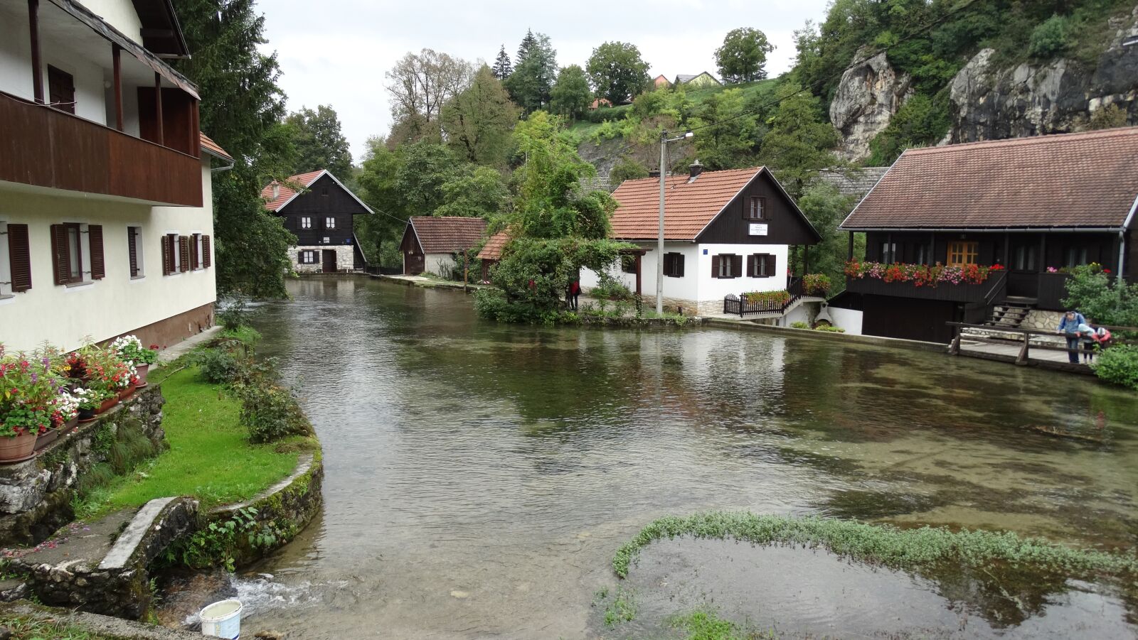 Sony Cyber-shot DSC-HX300 sample photo. Country, villige, rastoke photography