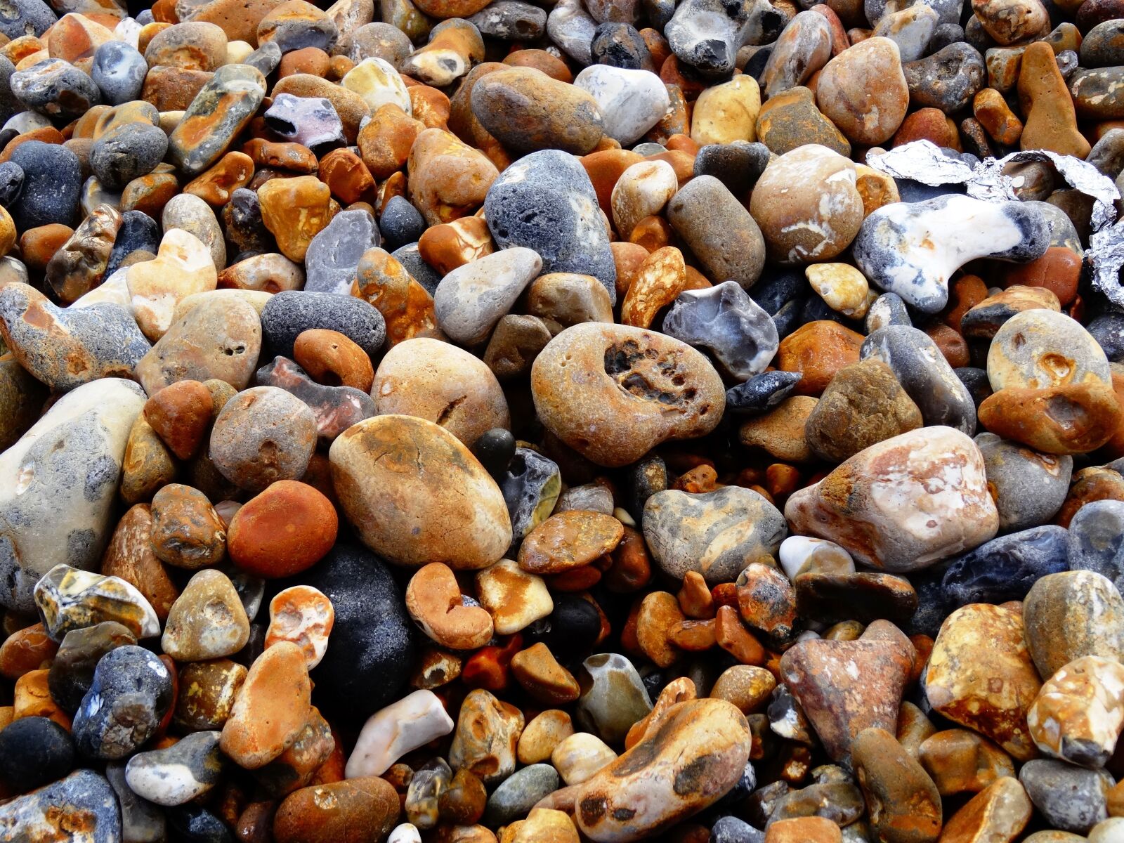 Sony Cyber-shot DSC-HX50V sample photo. Stones, bank, beach photography