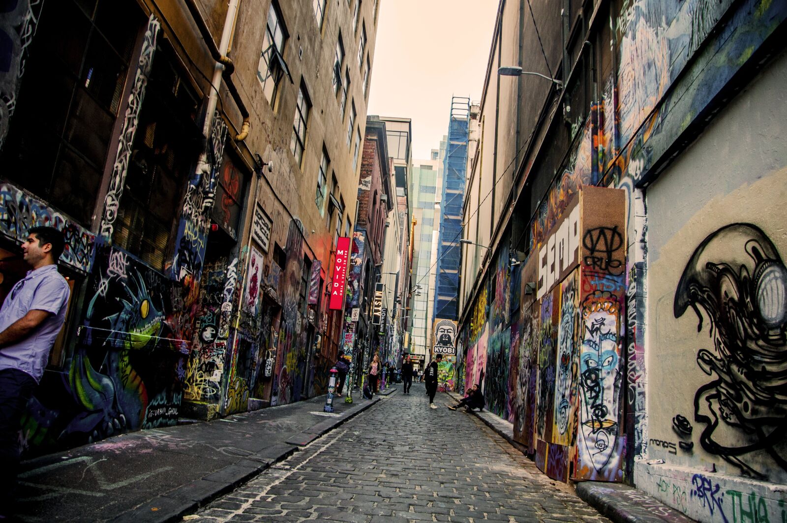 Nikon D90 sample photo. Streetart, street, buildings photography