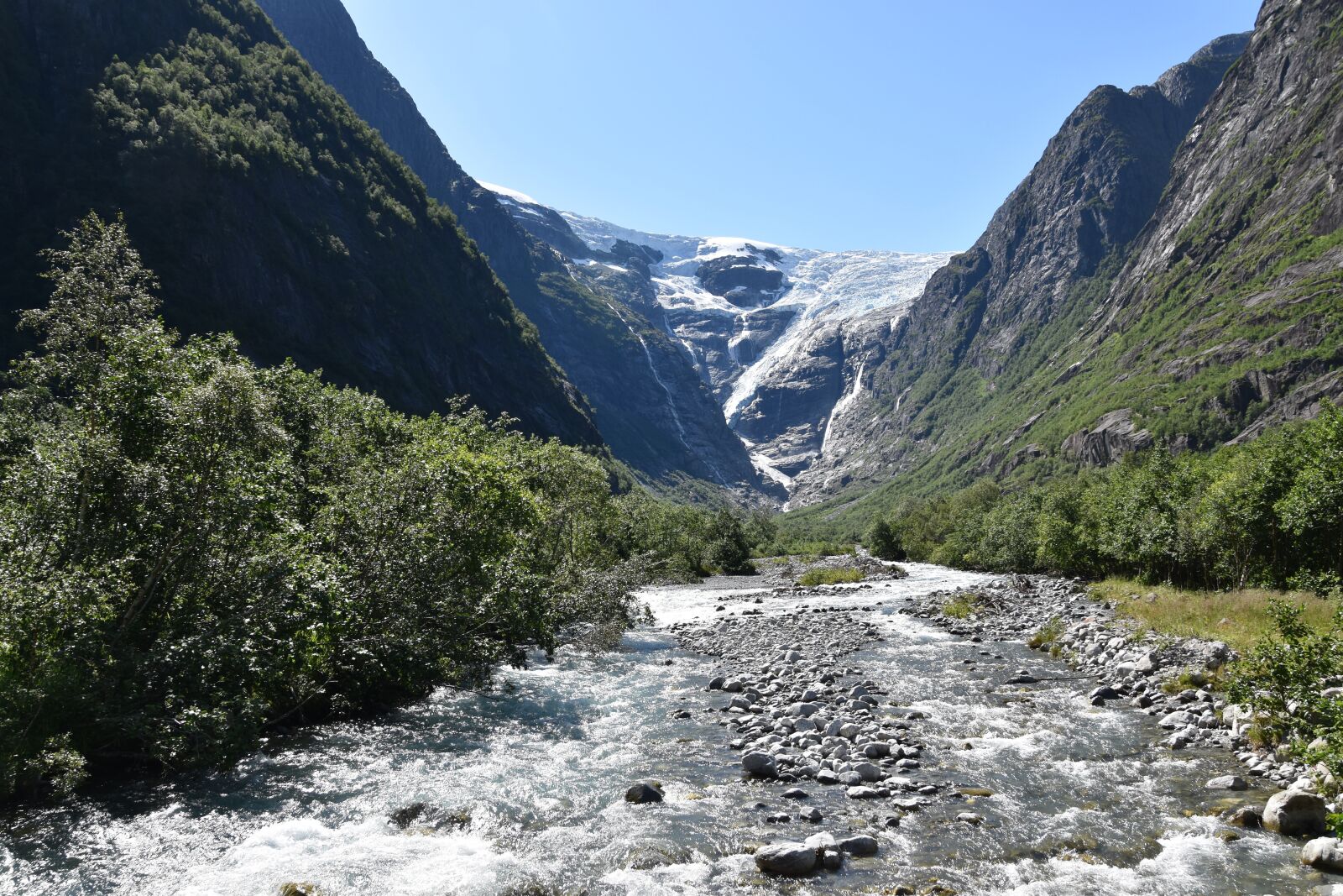 Nikon D5500 sample photo. Kjenndal, glacier, norway photography