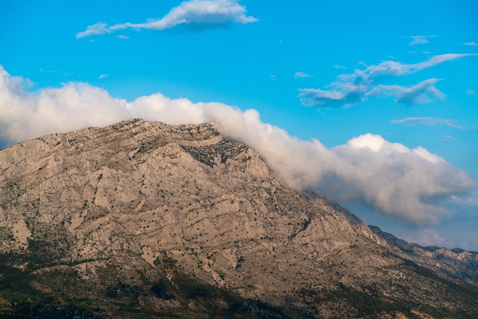 Tamron 28-75mm F2.8 Di III RXD sample photo. Mountains, clouds, fog photography