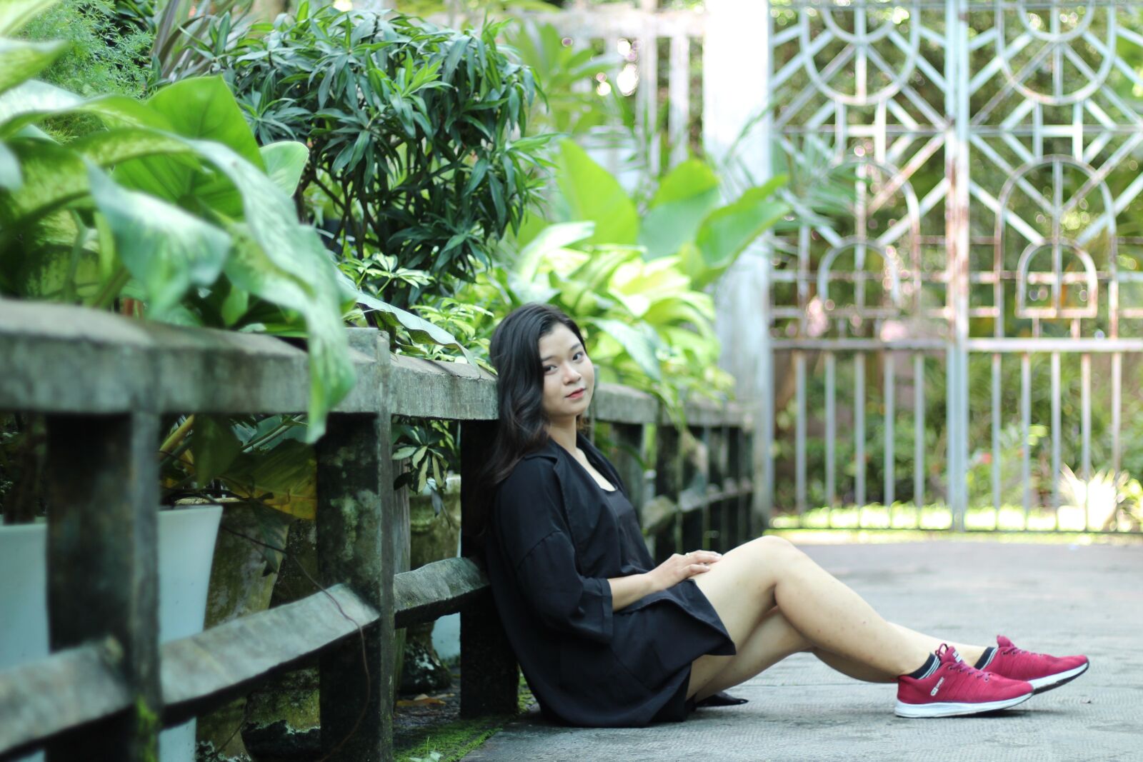 Canon EOS 1300D (EOS Rebel T6 / EOS Kiss X80) + Canon EF 50mm F1.8 STM sample photo. Vietnamese, vietnam, asian photography