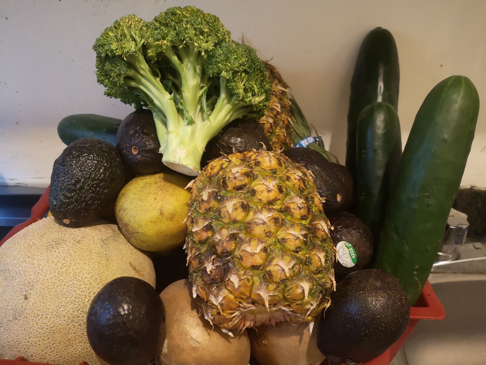 HUAWEI P20 sample photo. Fruit, vegetables, salad photography