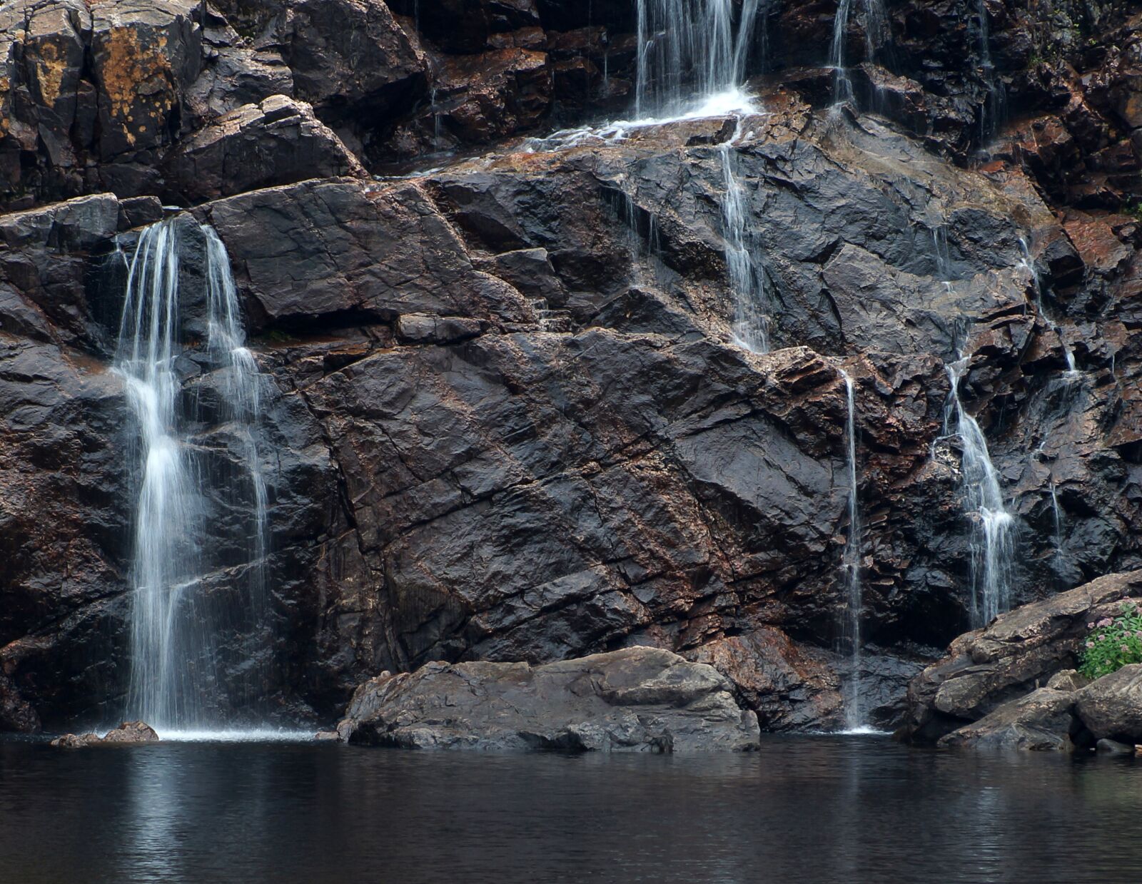 Sony SLT-A37 sample photo. Water, nature, waterfall photography