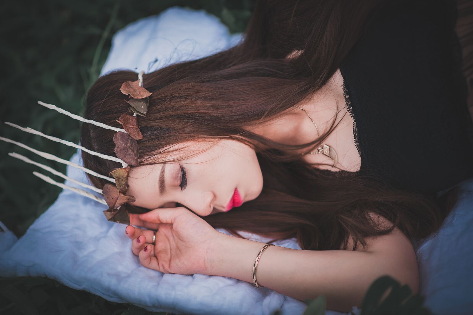 Nikon D700 sample photo. Girl, sleep, field photography