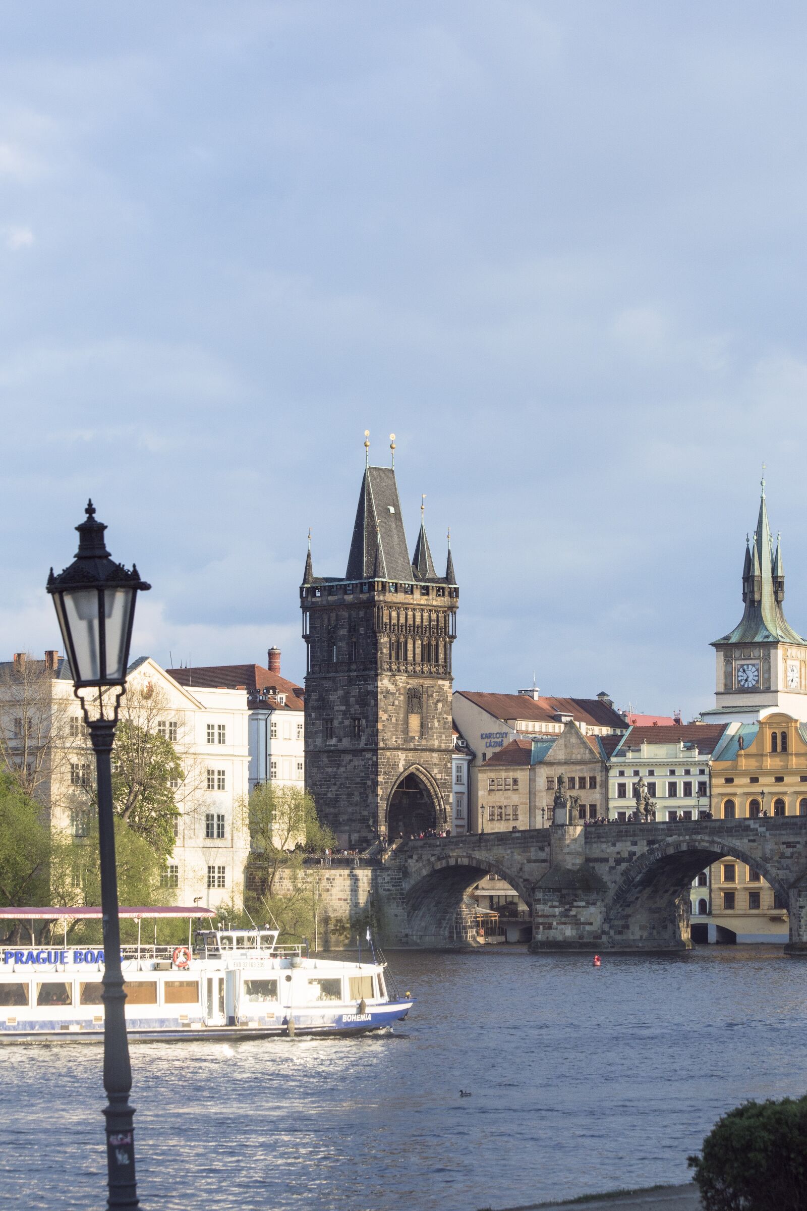 Canon EF 70-300mm F4-5.6 IS USM sample photo. Prague, czech republic, charles photography