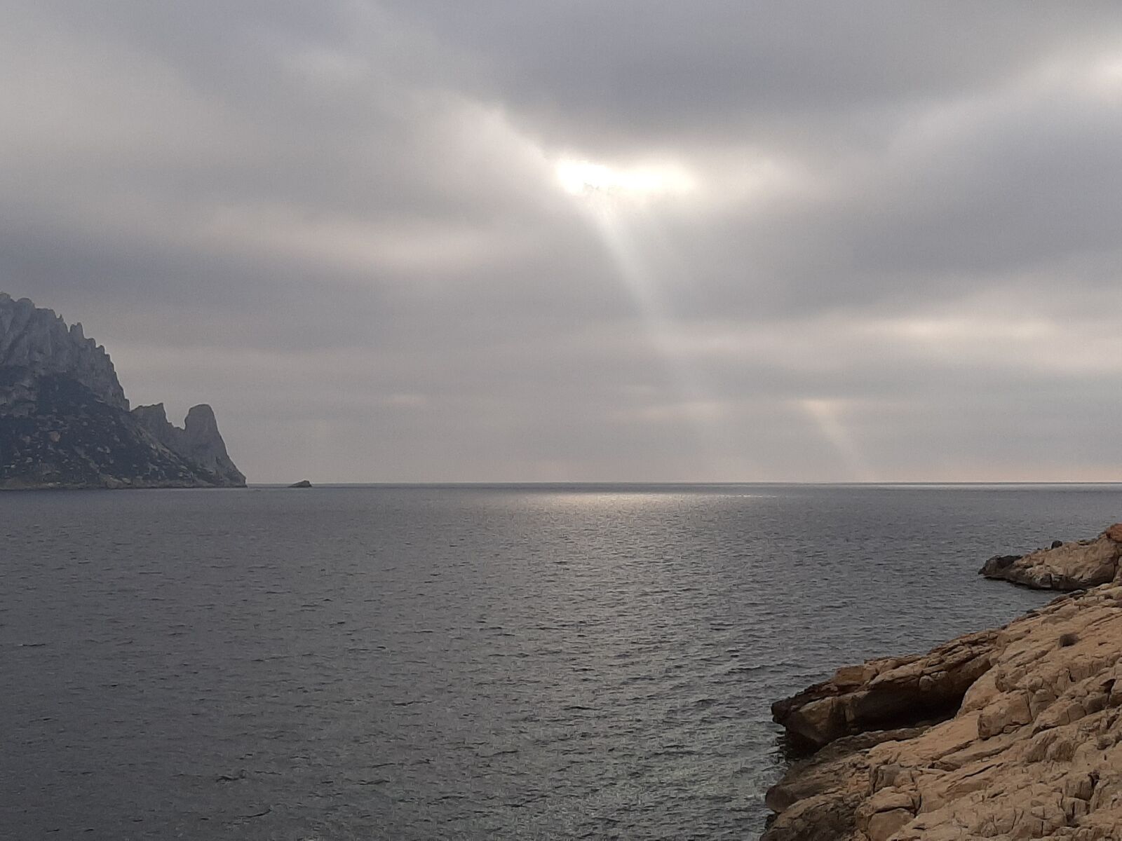 Samsung Galaxy A50 sample photo. Ibiza, beach, sea photography