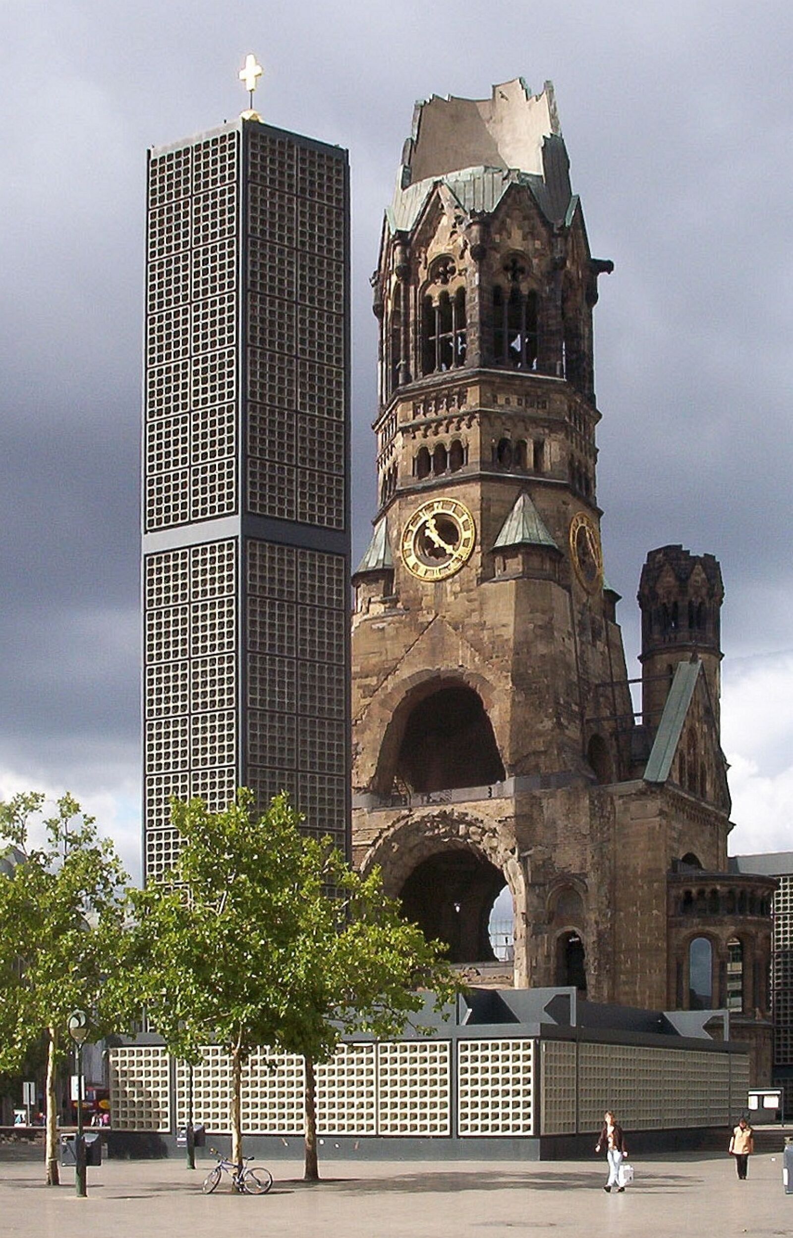 Kodak CX4200 DIGITAL CAMERA sample photo. Berlin, church, gedächtniskirche photography