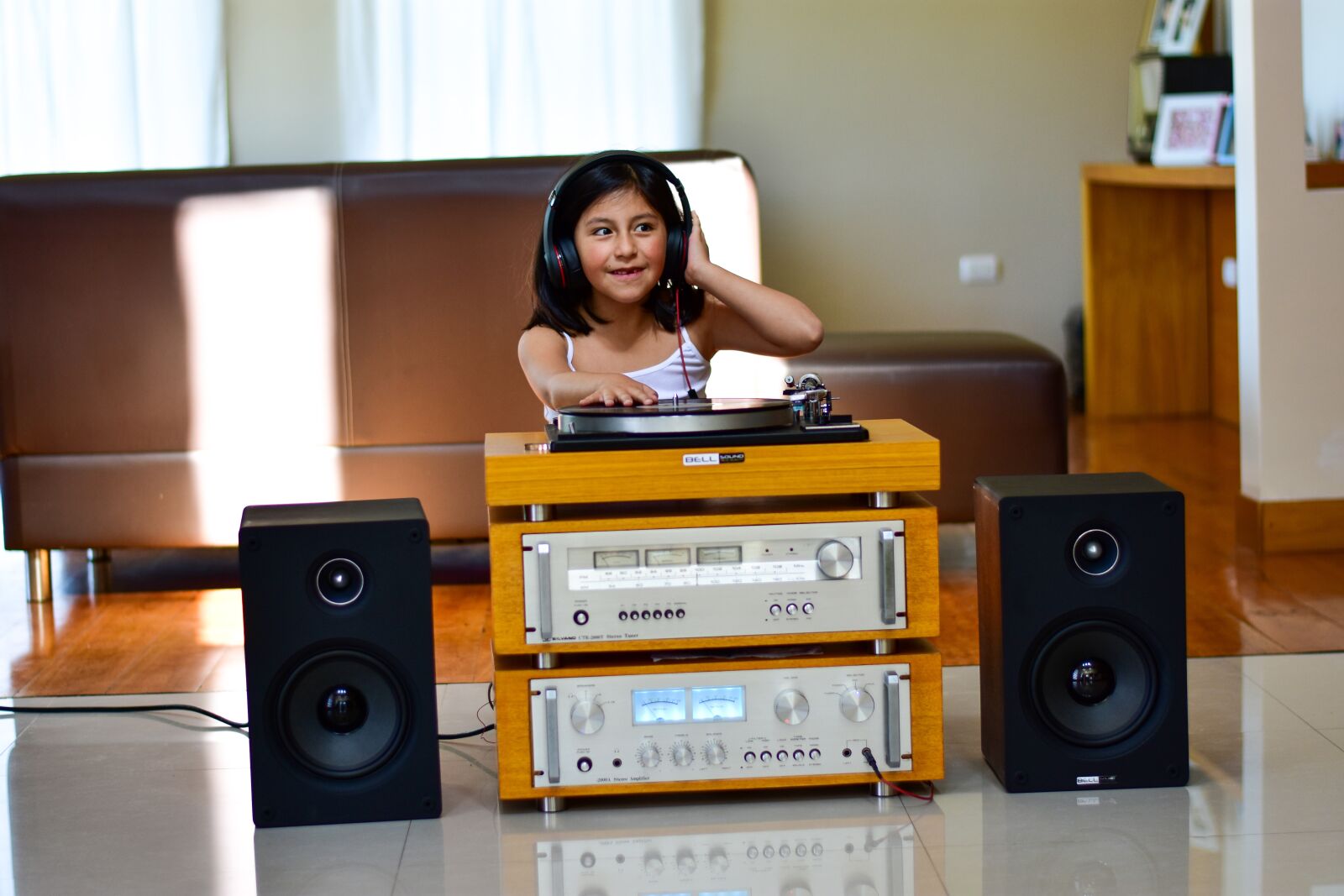 Nikon D3400 sample photo. Girl, sound, young photography