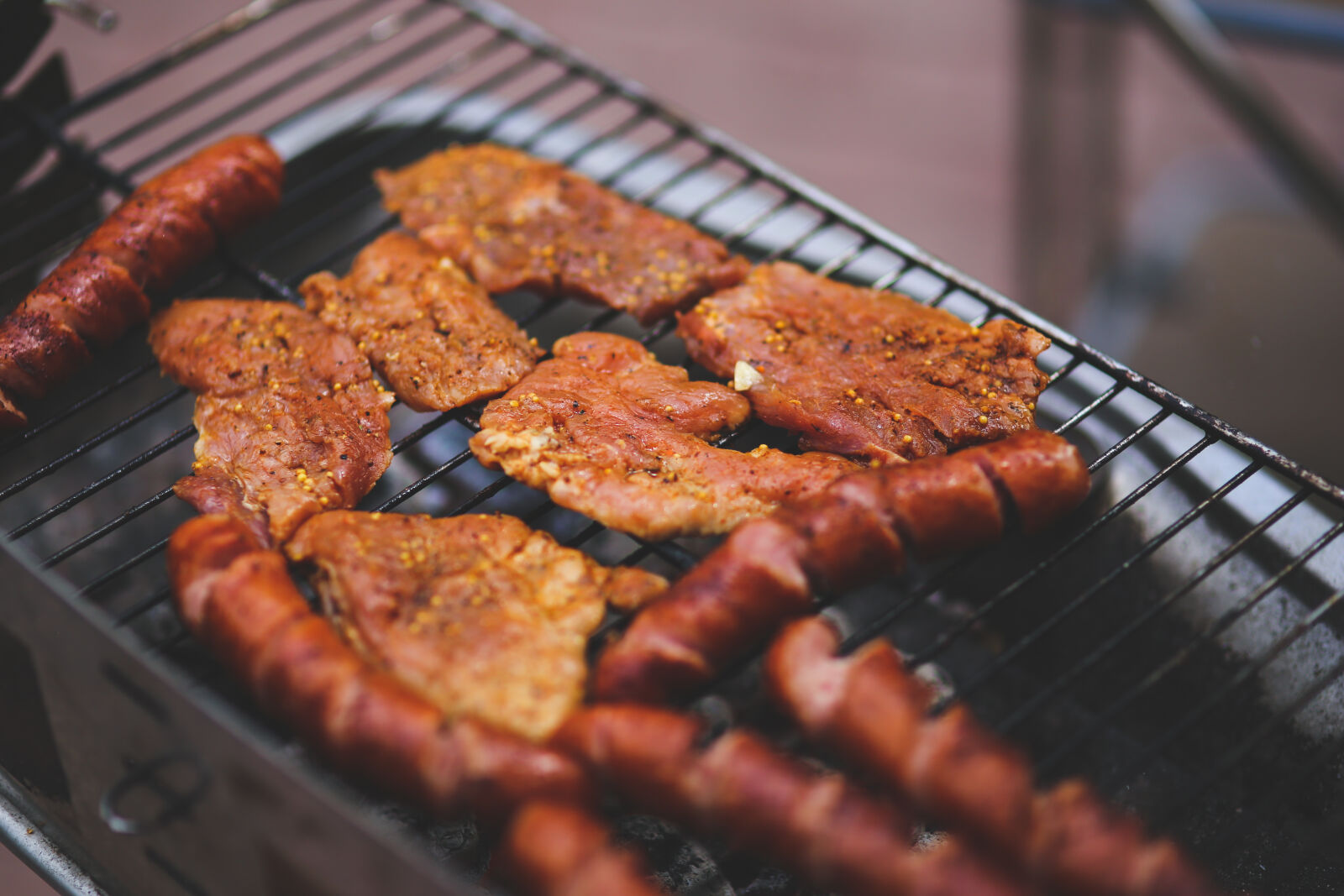 Sigma 85mm F1.4 EX DG HSM sample photo. Pork, and, sausage, on photography