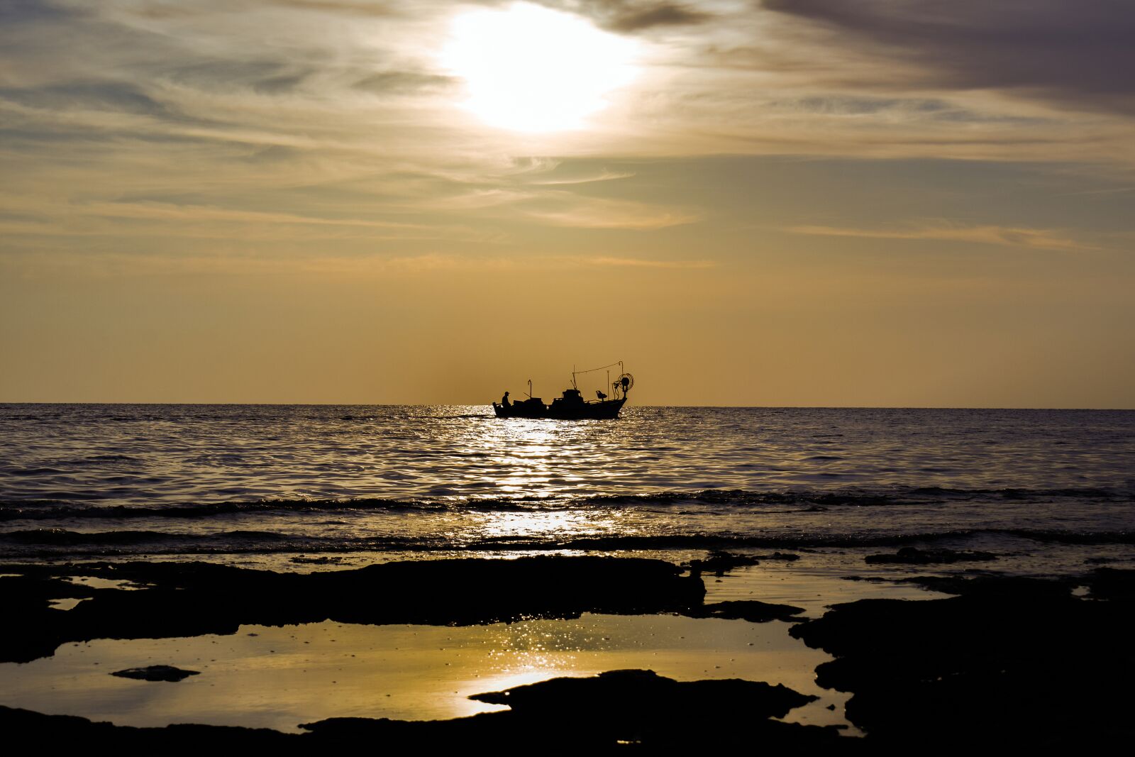 Nikon D3300 sample photo. Sunset, sea, water photography