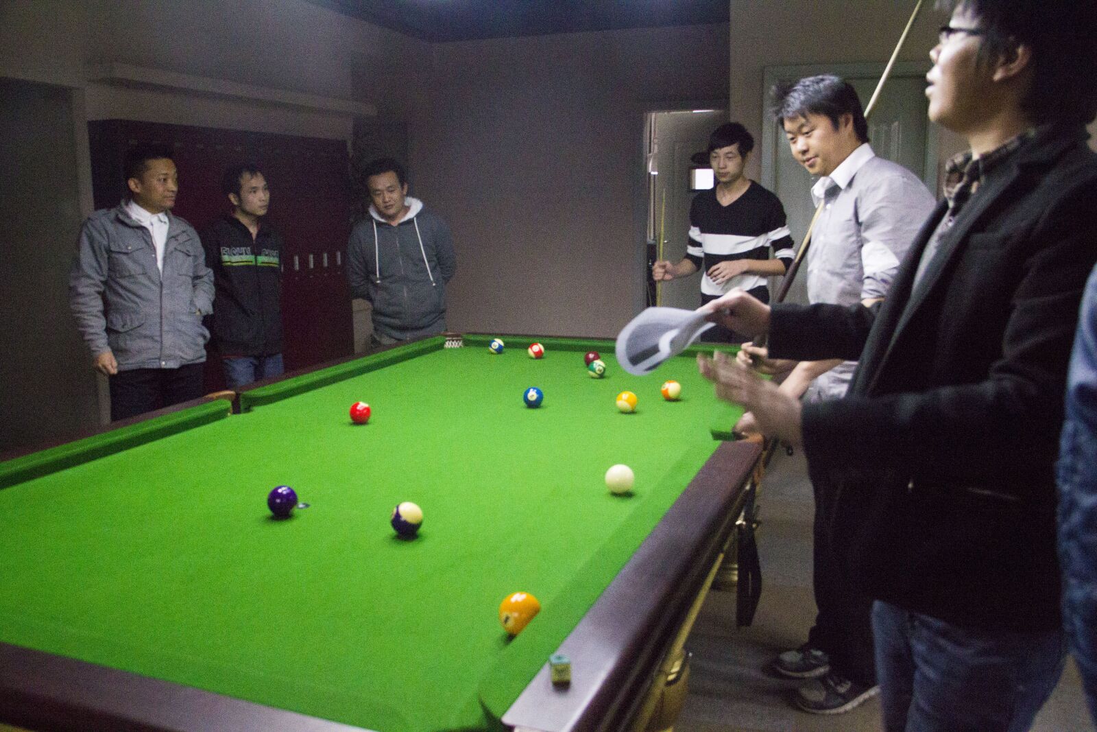 Canon EOS 60D sample photo. Snooker than the walled photography