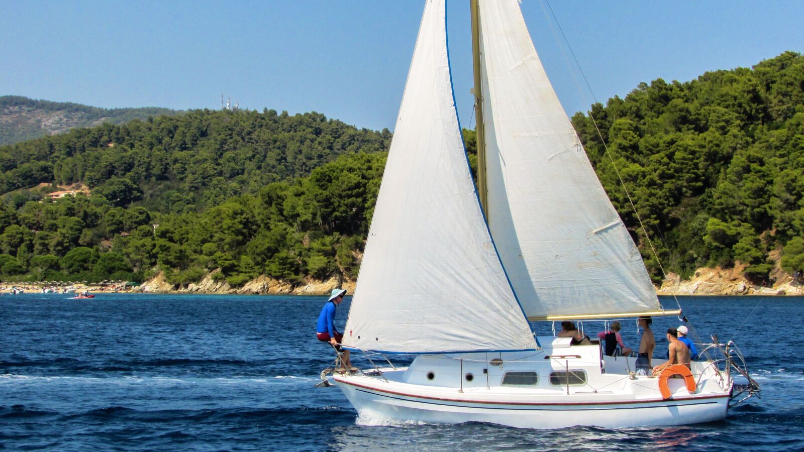 Canon PowerShot SX400 IS sample photo. Sailing, sailboat, sea photography