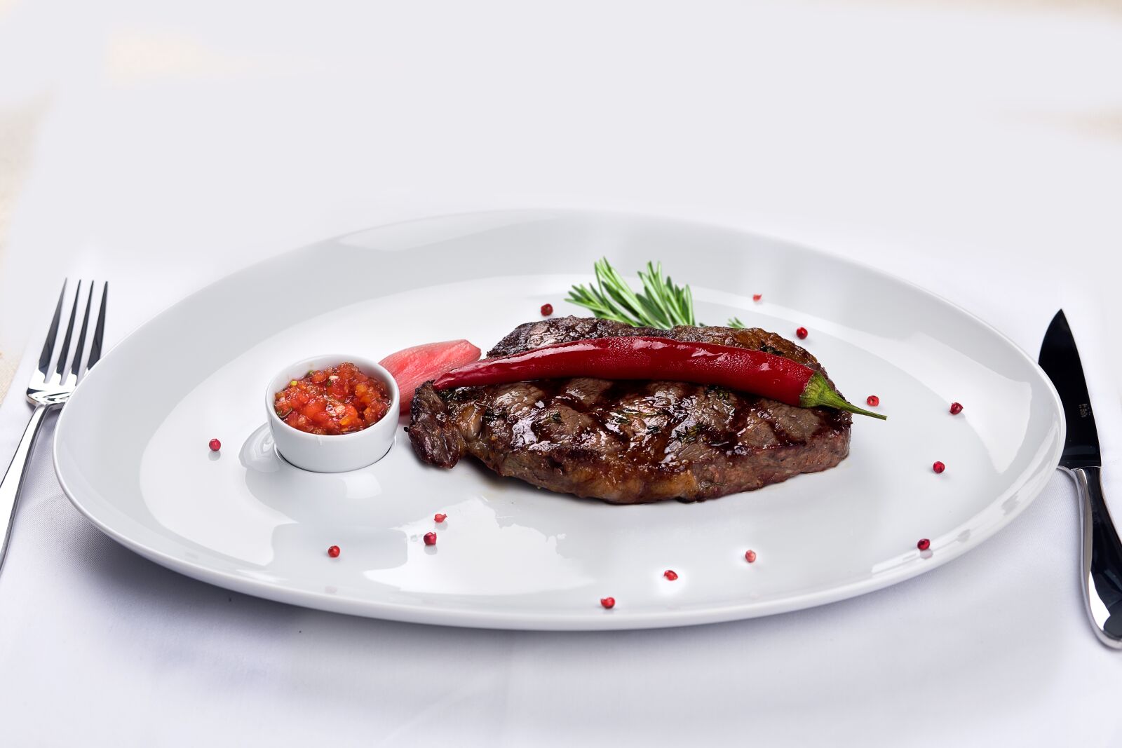 Canon EF 85mm F1.8 USM sample photo. Steak, restaurant, food photography