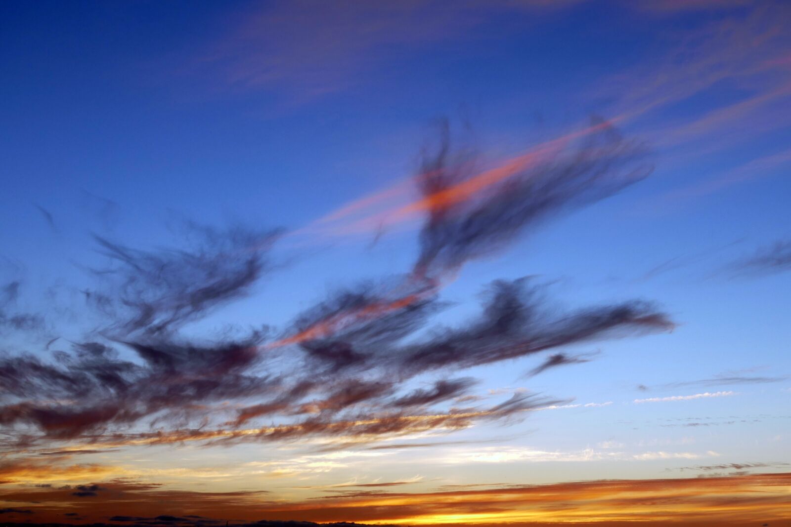 Panasonic Lumix DMC-FZ1000 sample photo. Sky, sunset, sunrise photography